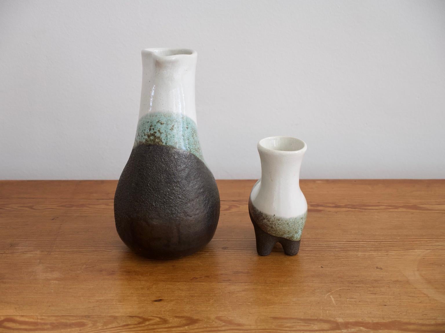 Set emaillierter Steingutkrug und Vase von Gilbert Valentin (Emailliert) im Angebot