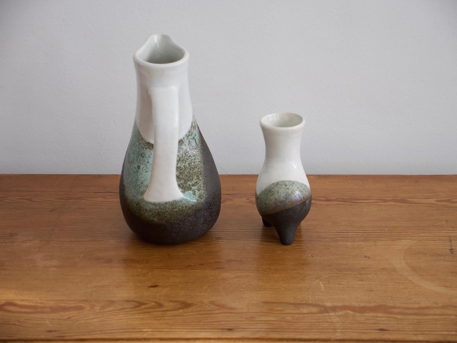 Smaltato Set di brocche e vasi in terracotta smaltata di Gilbert Valentin in vendita