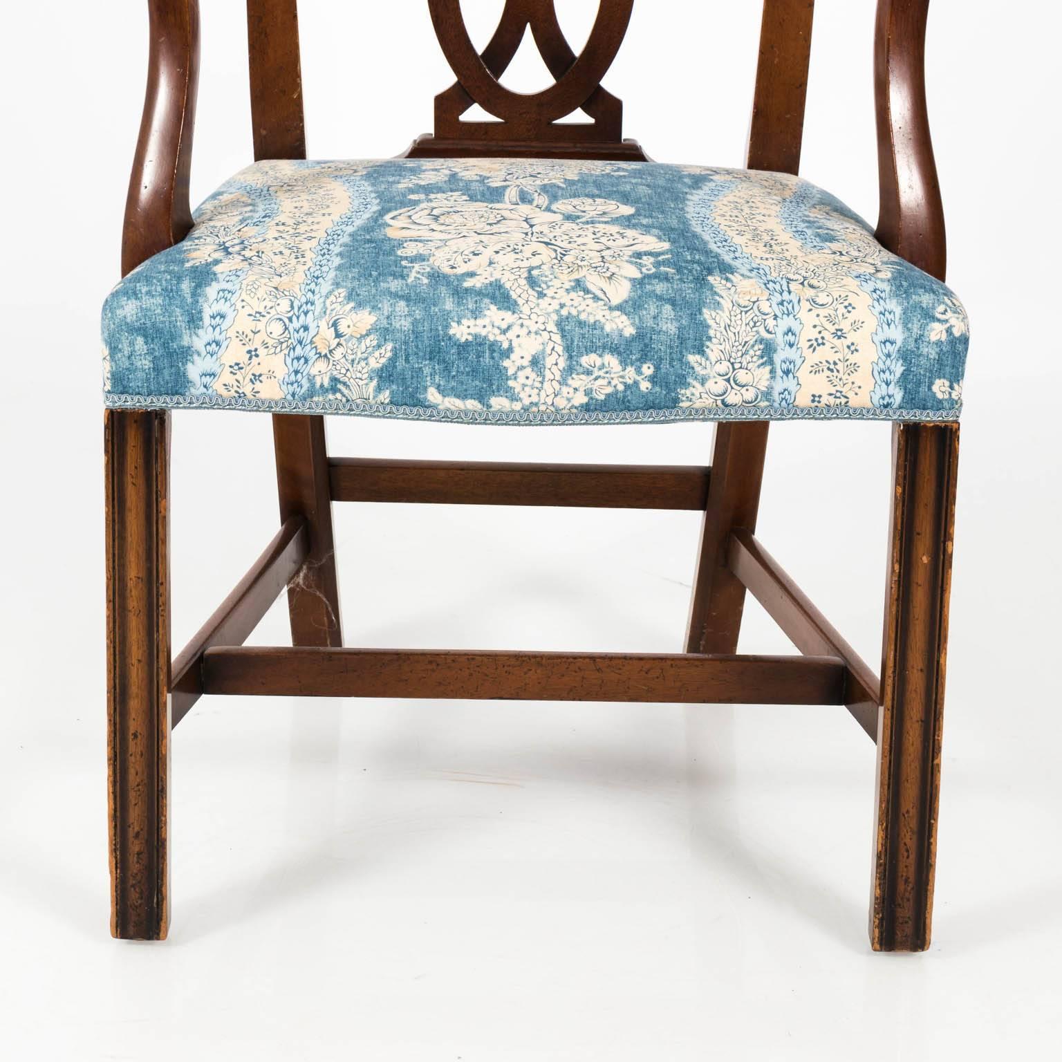 Set of English Chippendale Style Dining Chairs For Sale 12