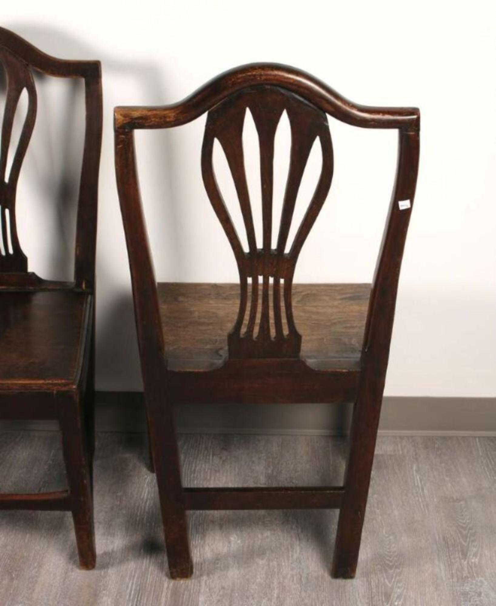 19th Century Set of English Country Chairs For Sale
