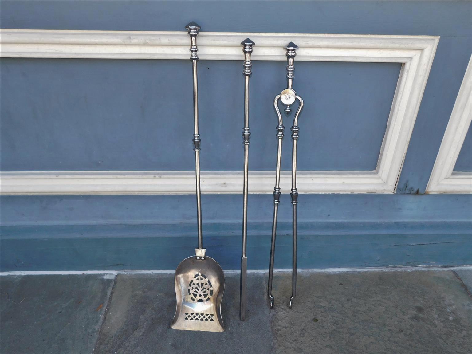 Set of English Urn Finial and pierced polished steel fire tools, late 18th century
Set consist of Shovel, Tong, and Poker.