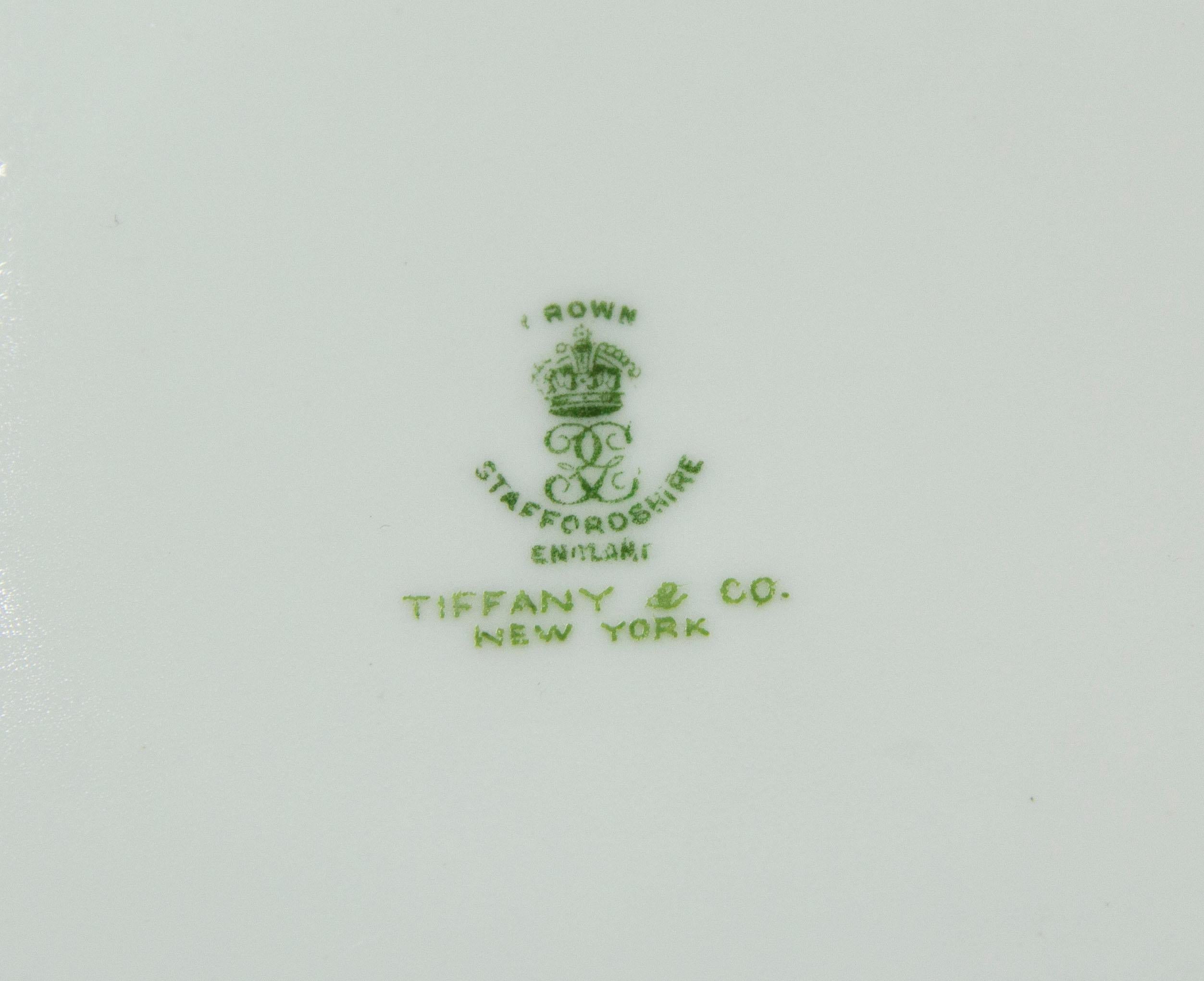 Fatto a mano Set di piatti da portata in porcellana inglese Tiffany di epoca vittoriana in vendita