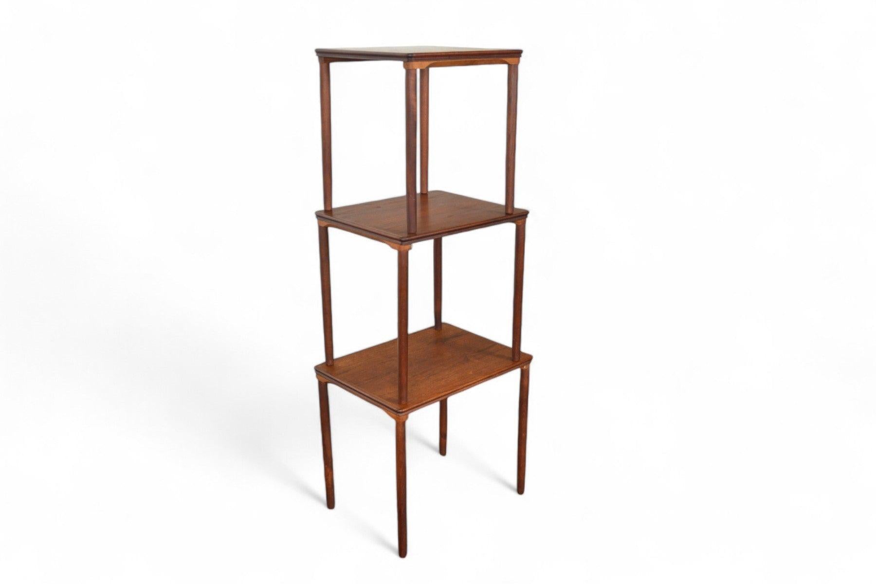 Set of e.w. Bach Danish Modern Nesting Tables in Teak In Good Condition For Sale In Berkeley, CA