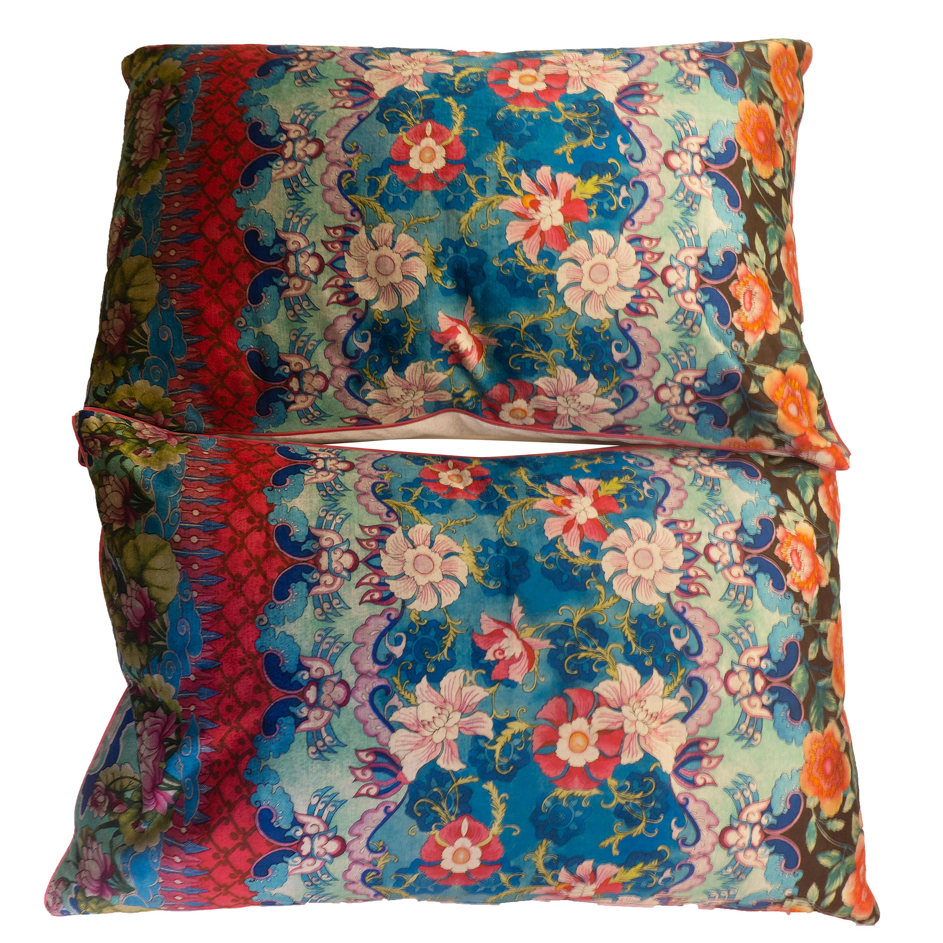 Set of Extra Large Throw Pillows with Velvet Mediterranean Pattern For