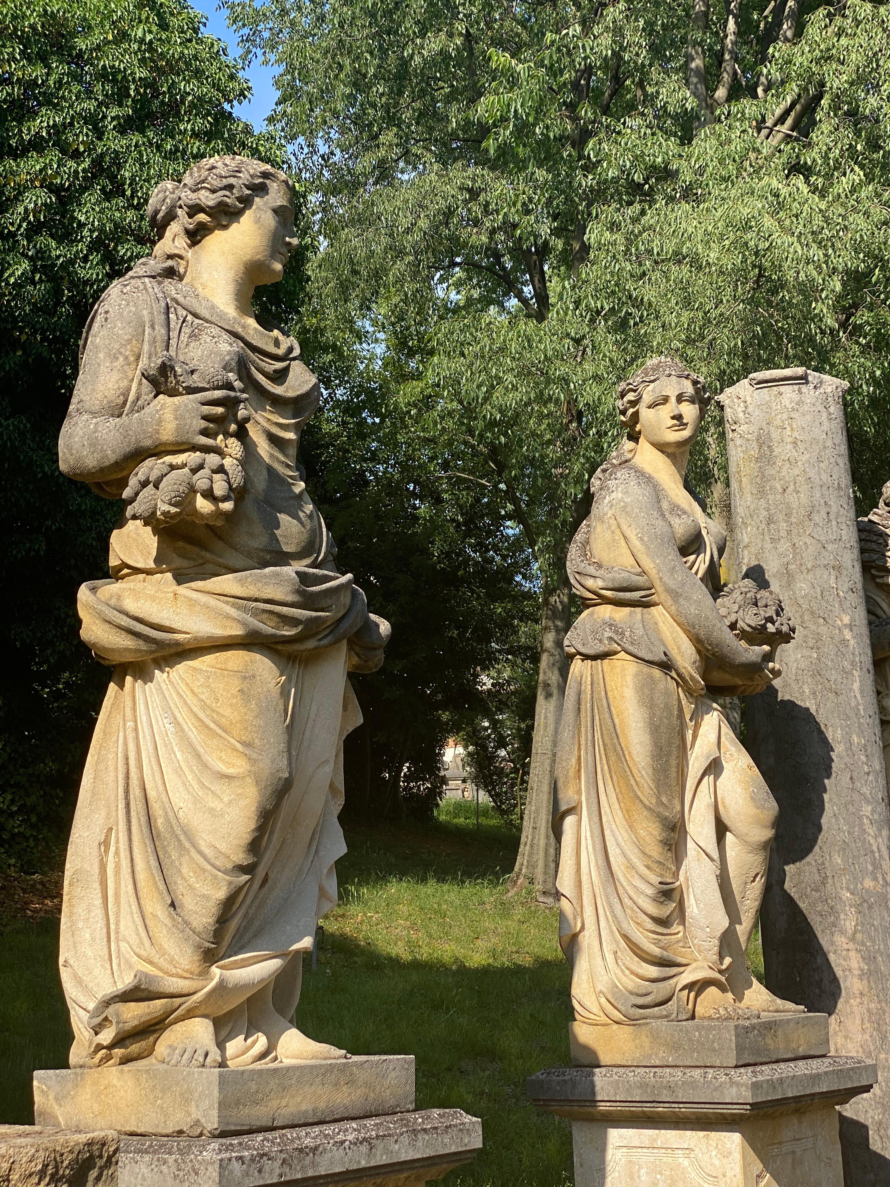 Stoneware Set of Extraordinary Italian Stone Statues Representing the Four Seasons For Sale