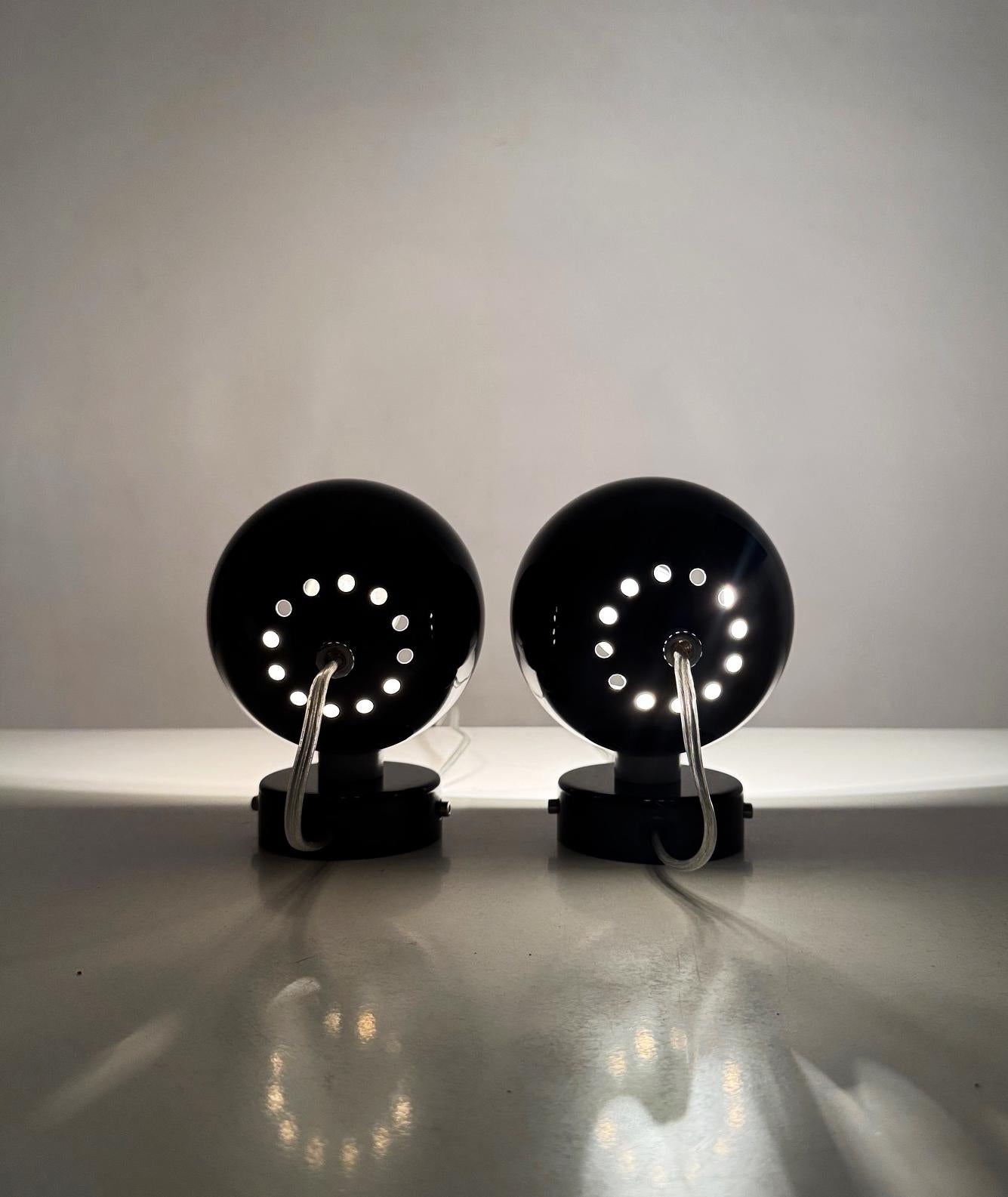Space Age Set of eyeball space age bedside table lamps form the 80's