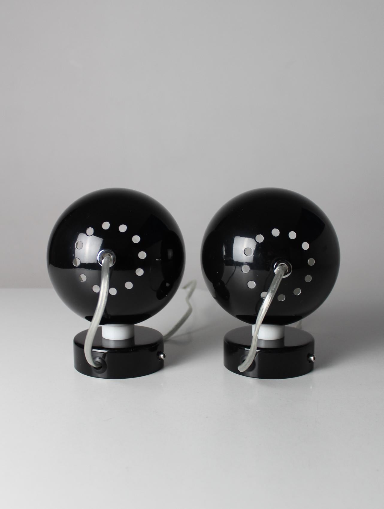 Set of eyeball space age bedside table lamps form the 80's 2