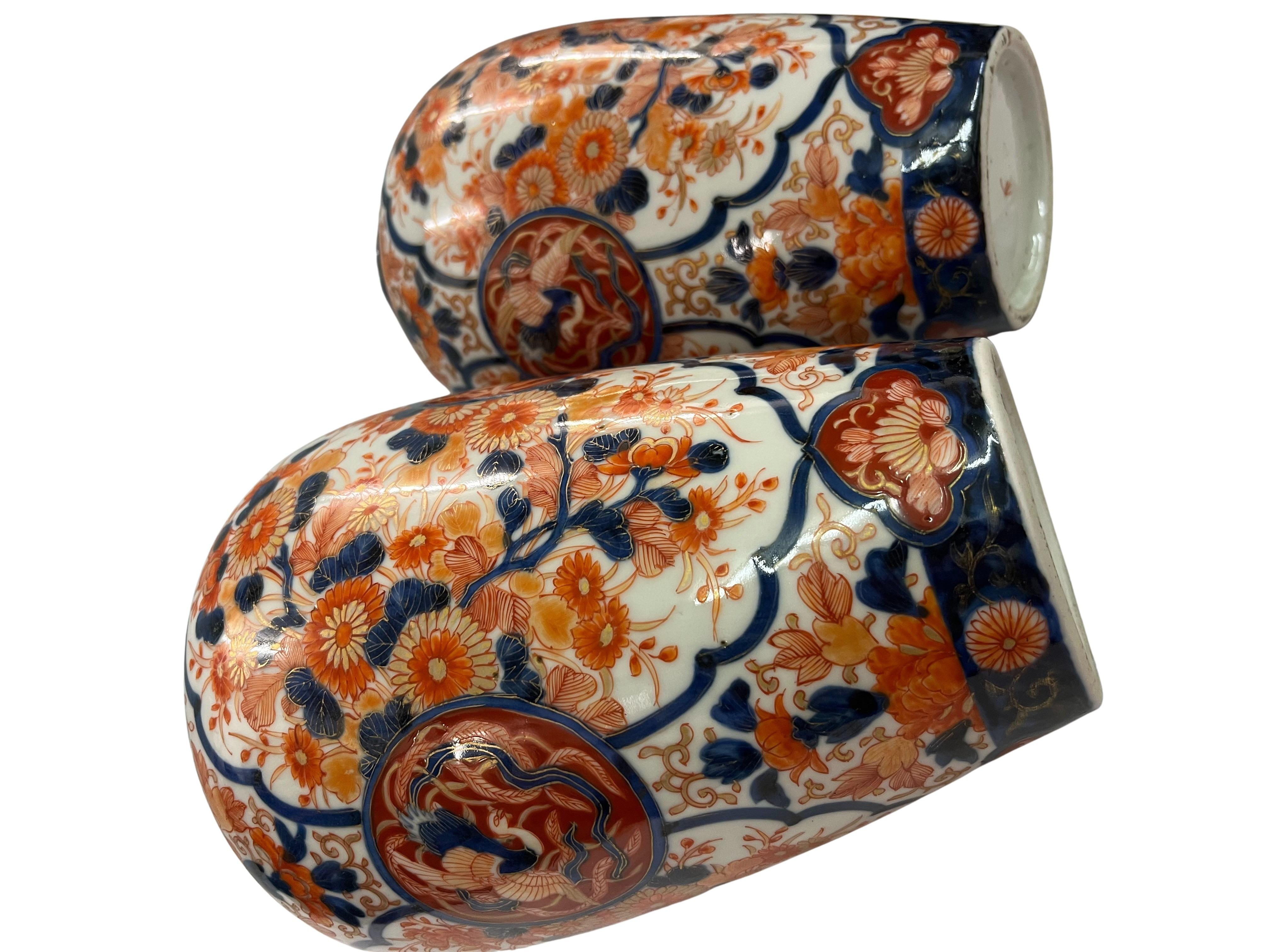 Set of famous Imari vases, phoenix flower design, late 19th century Meiji, Japan For Sale 3