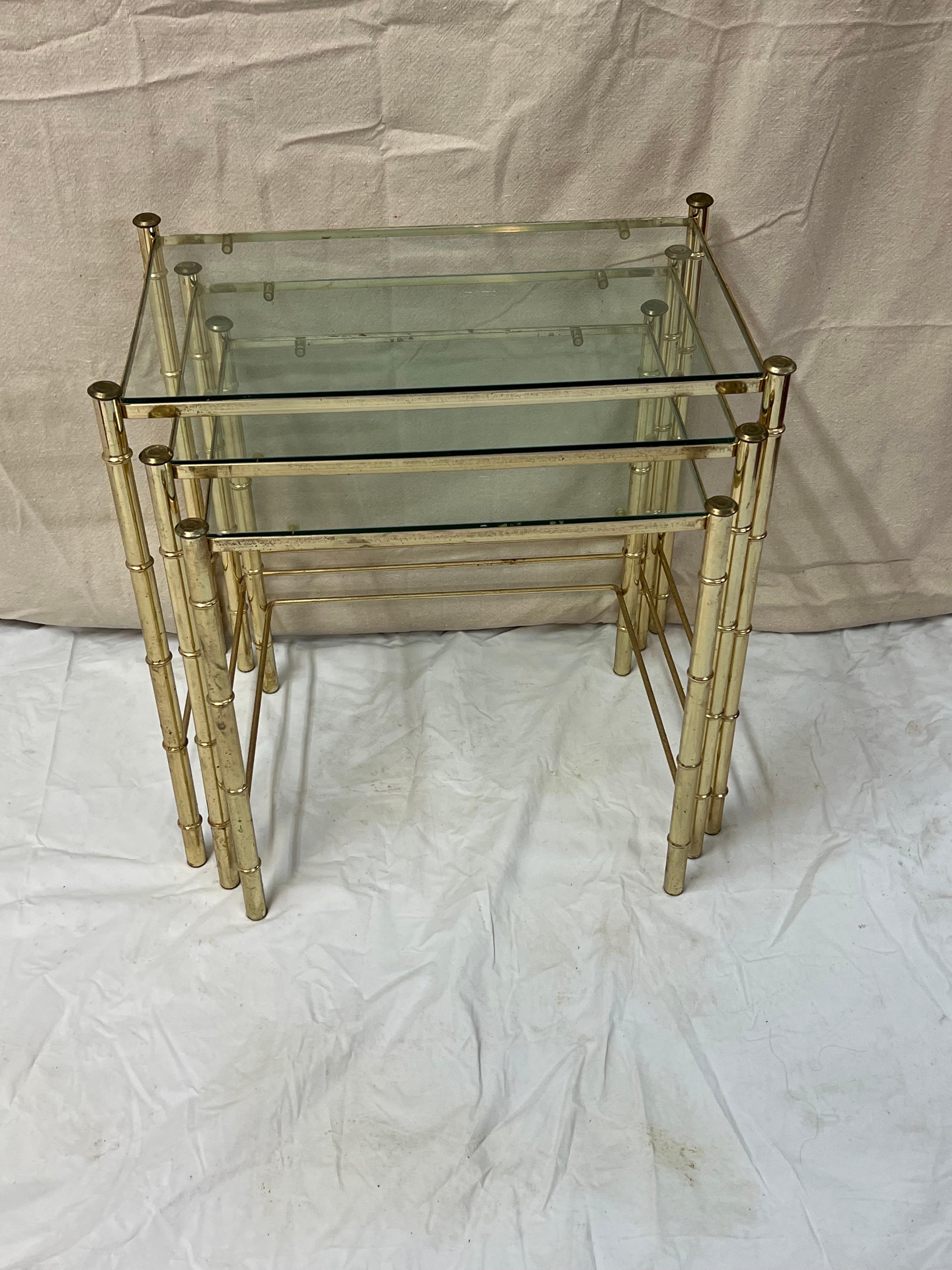 seagrass nesting tables