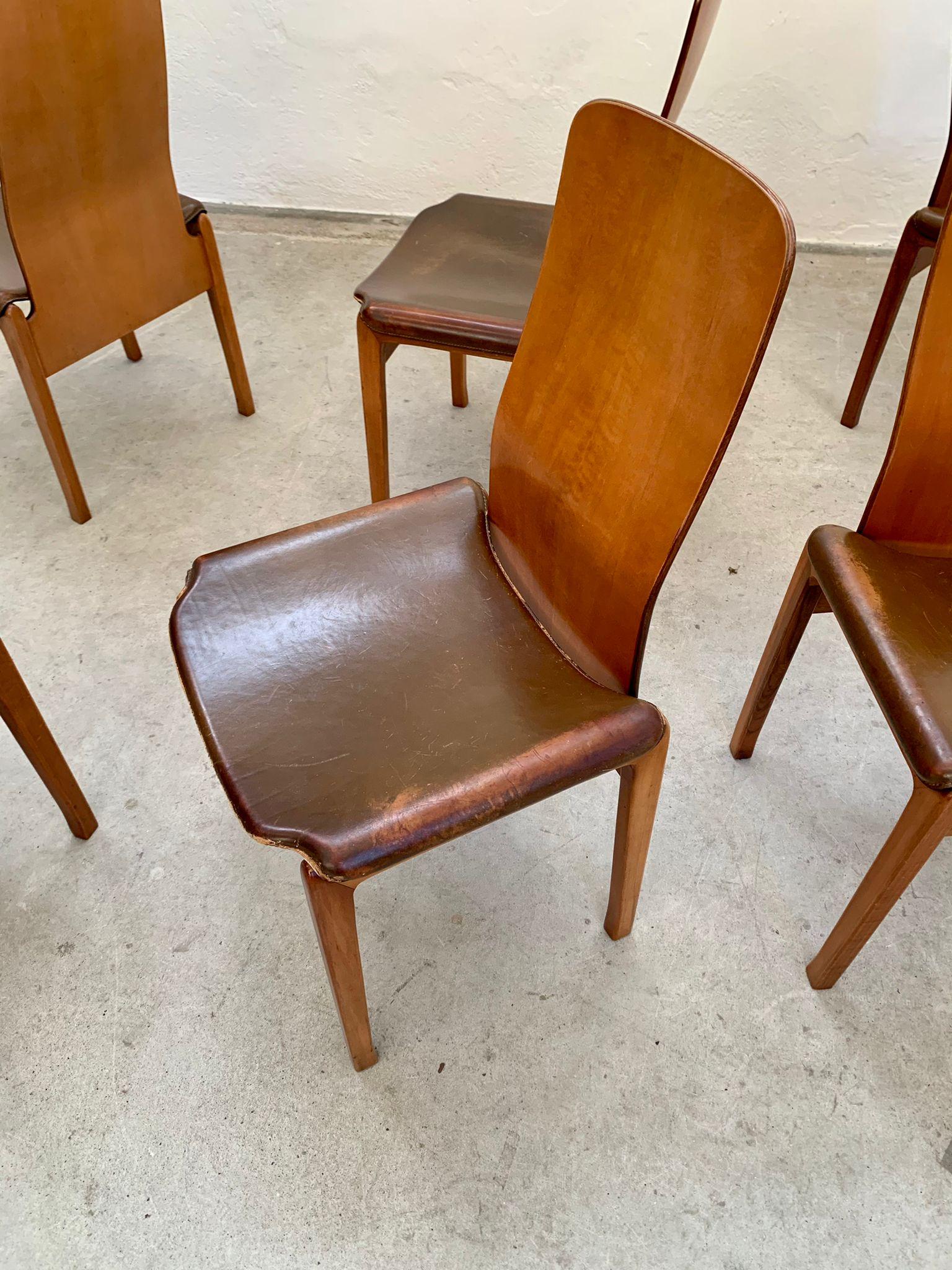 Mid-20th Century Set of Fiorenza chairs in wood and leather by Tito Agnoli for Molteni, 1968