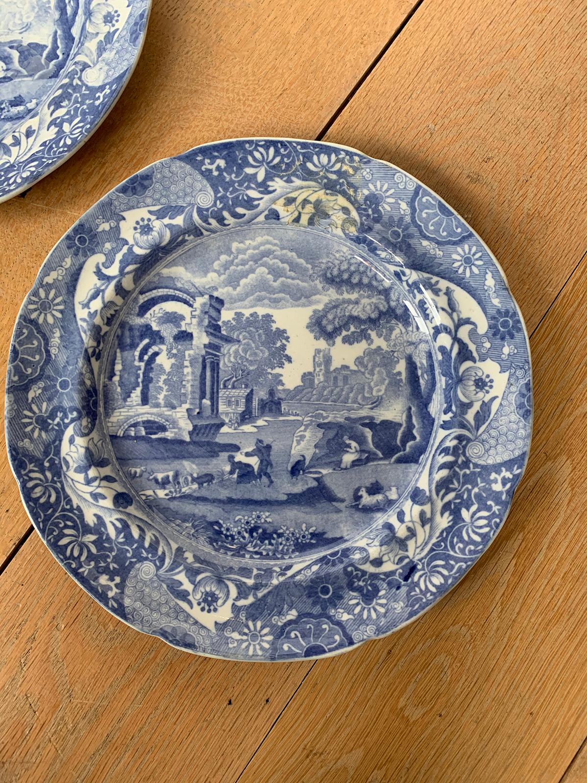 Set of Five 19th Century English Blue and White Copeland Spode Porcelain Plates For Sale 5