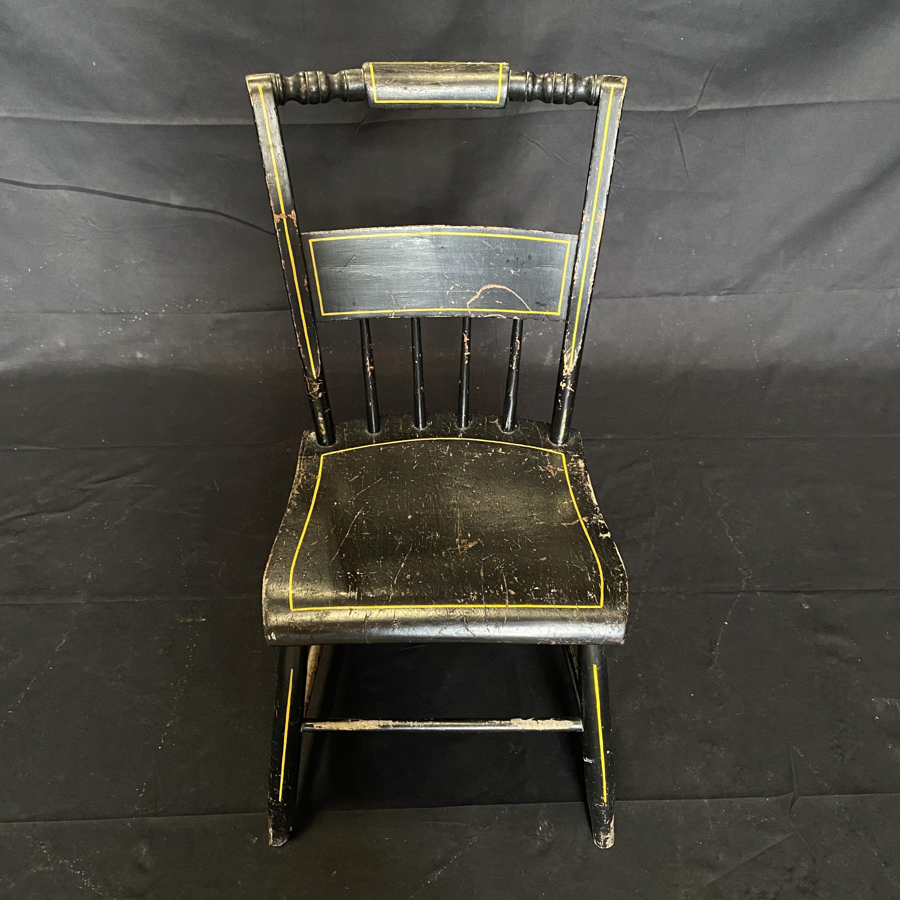 Painted Set of Five 19th Century Plank Seated Dining Chairs with Original Black Paint For Sale