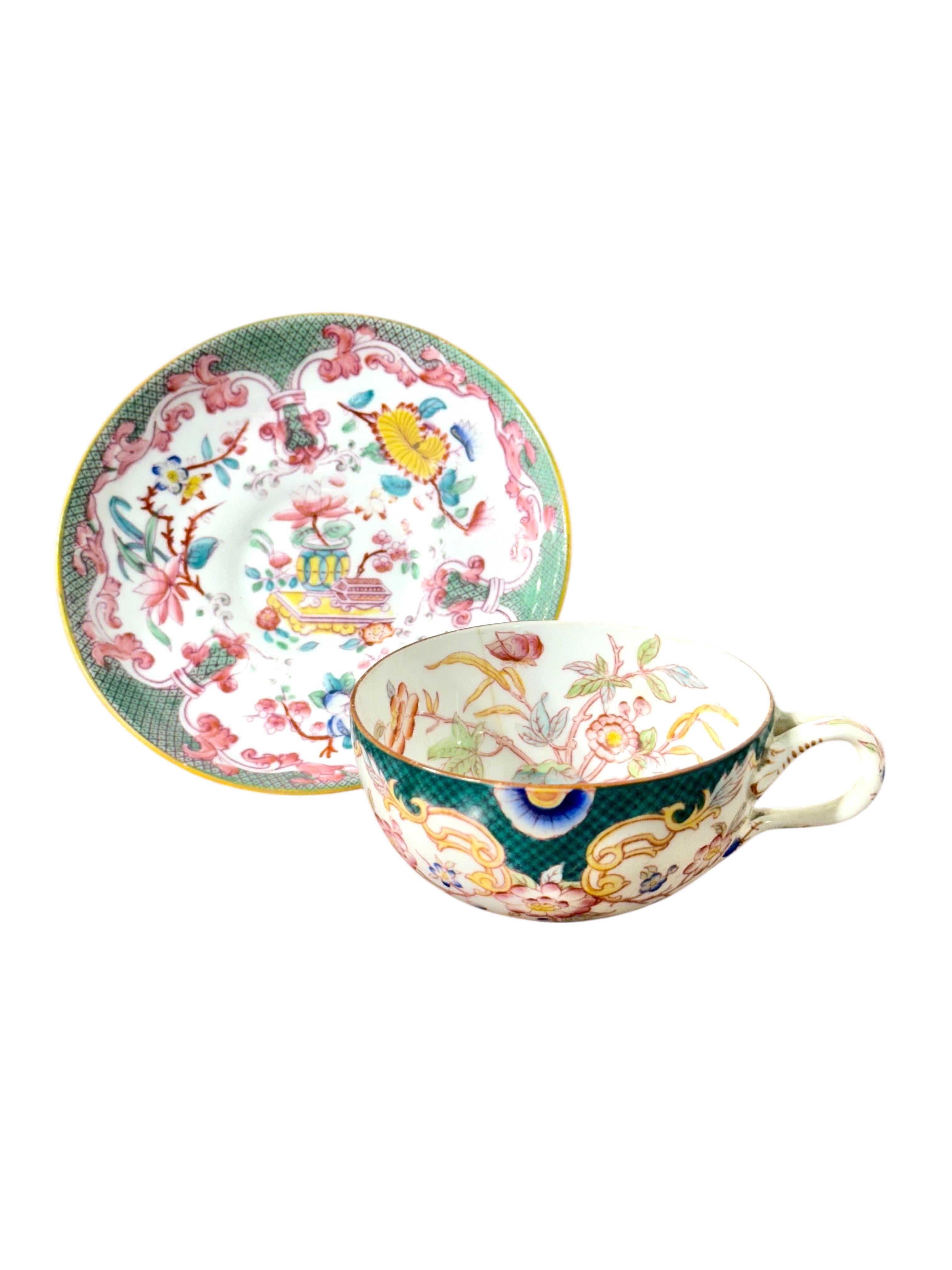 Set di cinque tazze e piattini policromi Samson Paris del XIX secolo In condizioni buone in vendita a LA CIOTAT, FR