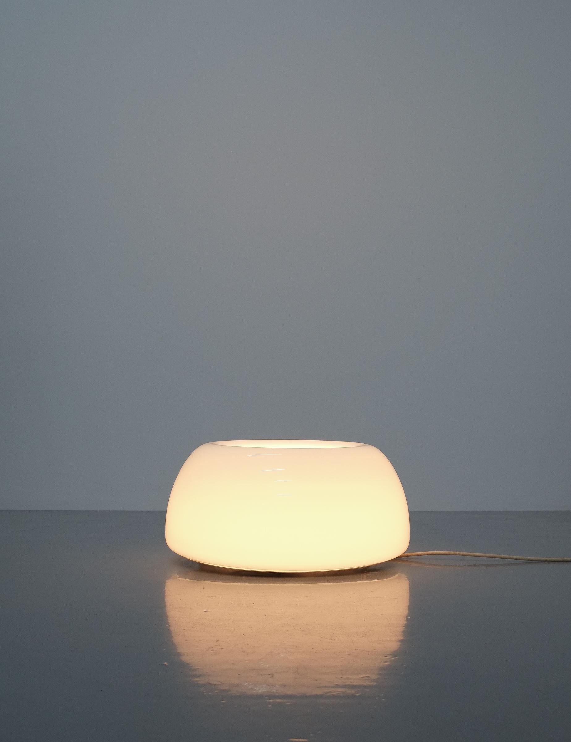 Lampade da incasso in vetro Velella di Achille Castiglioni, Italia, 1960 in vendita 4