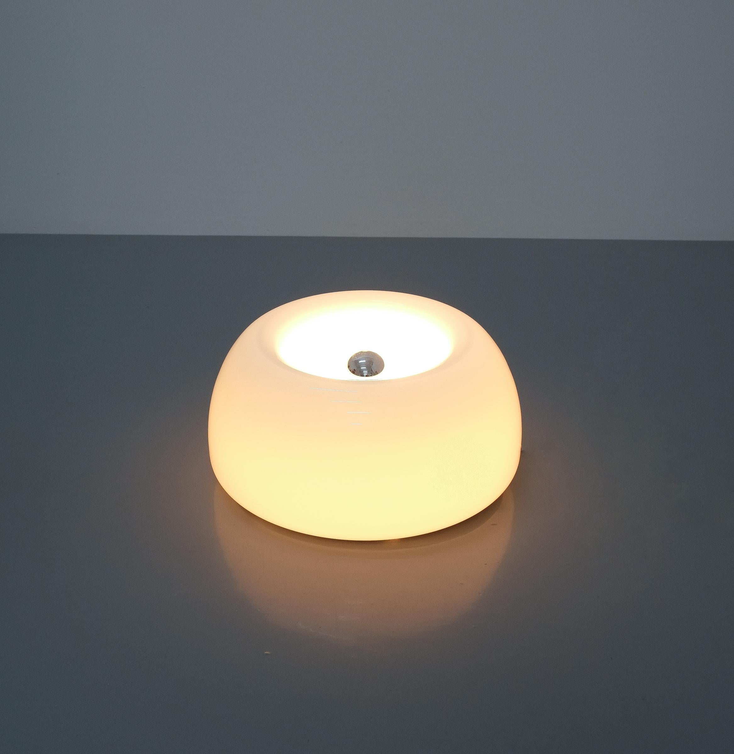 Mid-Century moderno Lampade da incasso in vetro Velella di Achille Castiglioni, Italia, 1960 in vendita