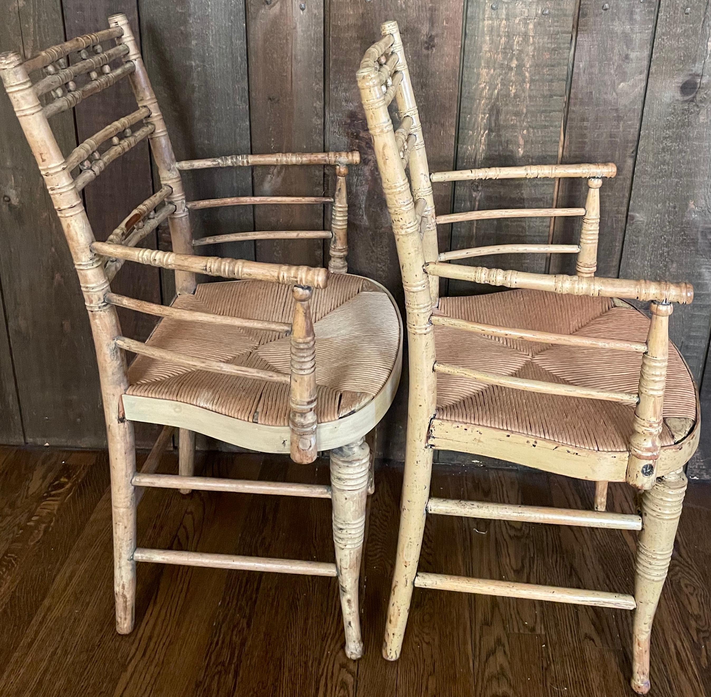 Set of Five American Turned Wood Rush Chairs For Sale 3