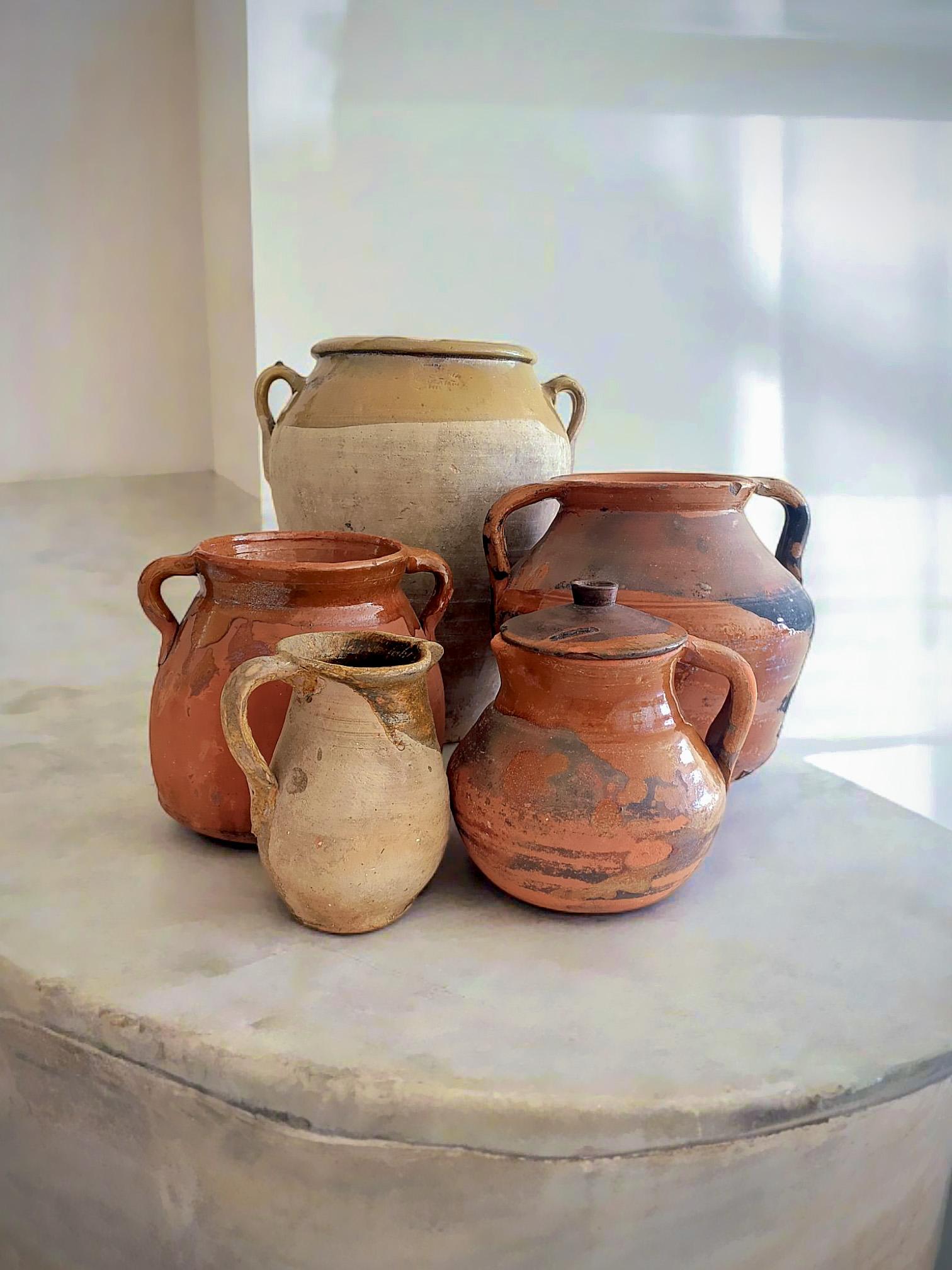 Antico set di 5 pezzi di ceramica rustica spagnola, fine XIX-inizio XX secolo. in vendita 1