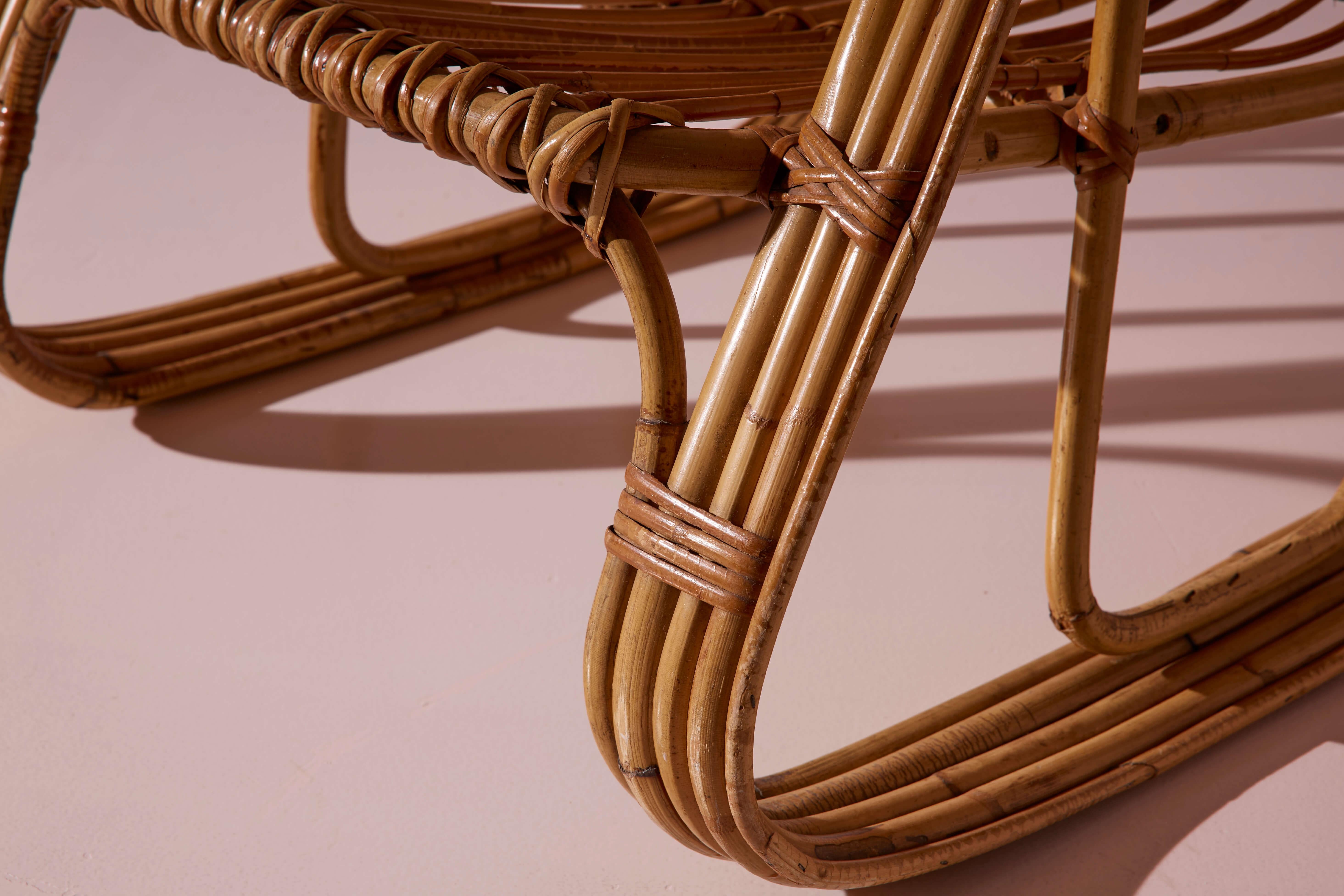 Ensemble de cinq fauteuils en osier cintré et bambou de Dal Vera, Italie, années 1960 en vente 8