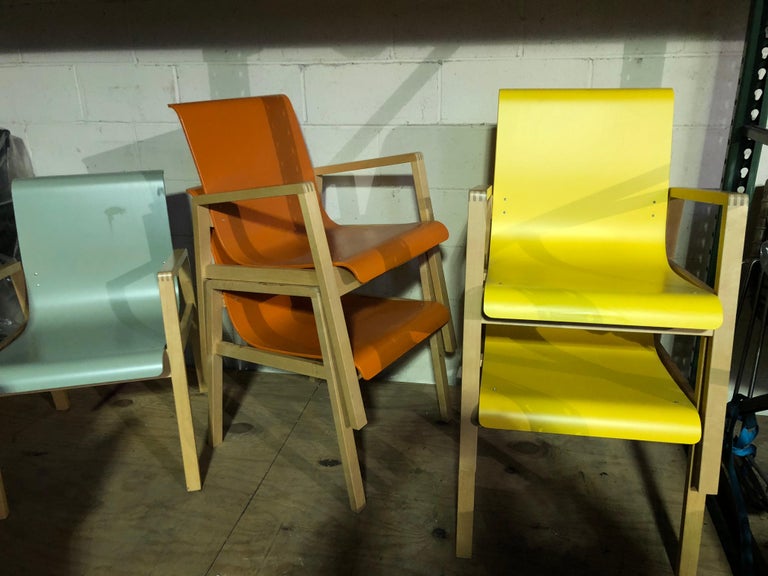 Set Of Five Artek Hallway Chairs By Alvar Aalto Bei 1stdibs