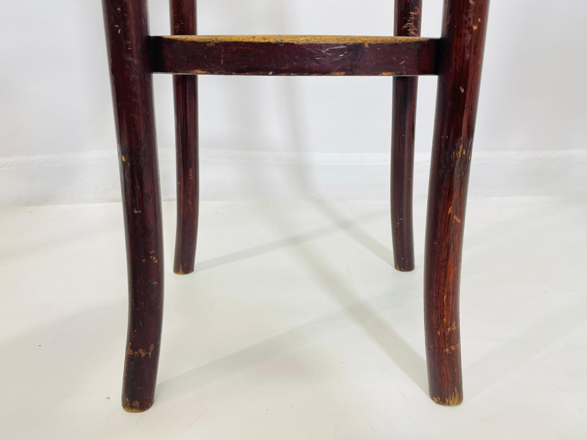 Ensemble de cinq tabourets de bar de Michael Thonet pour Thonet Furniture, États-Unis, années 1960 en vente 5