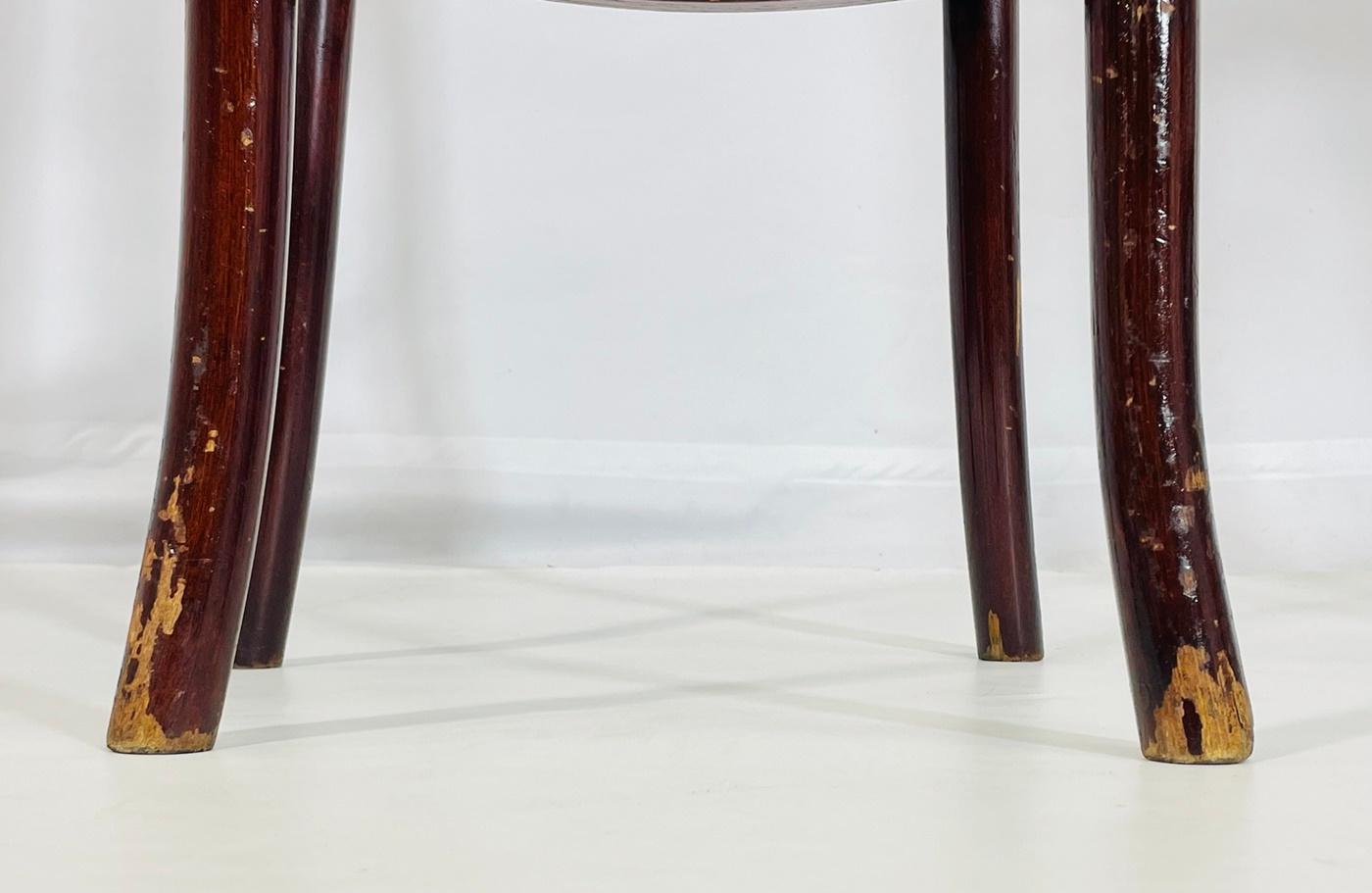 Ensemble de cinq tabourets de bar de Michael Thonet pour Thonet Furniture, États-Unis, années 1960 en vente 9