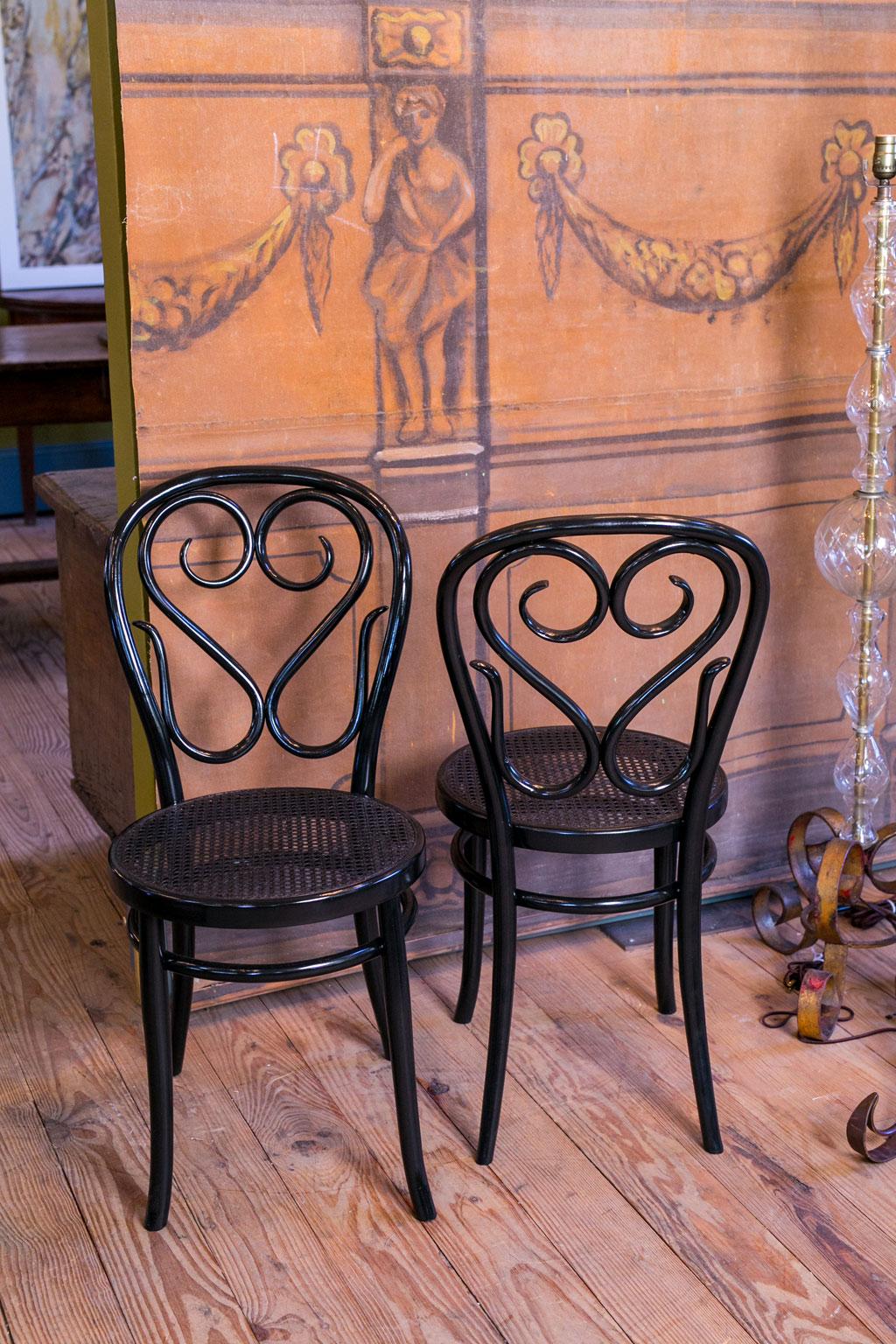 Italian Set of Five Bentwood Bistro Chair