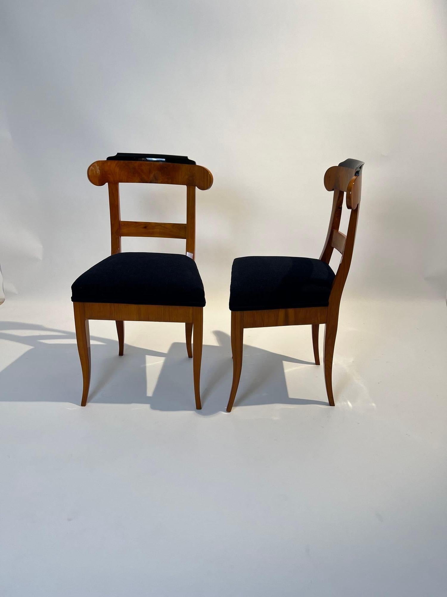 Fünf Biedermeier Stühle, Kirsche Wood, Deutschland um 1830 im Angebot 11