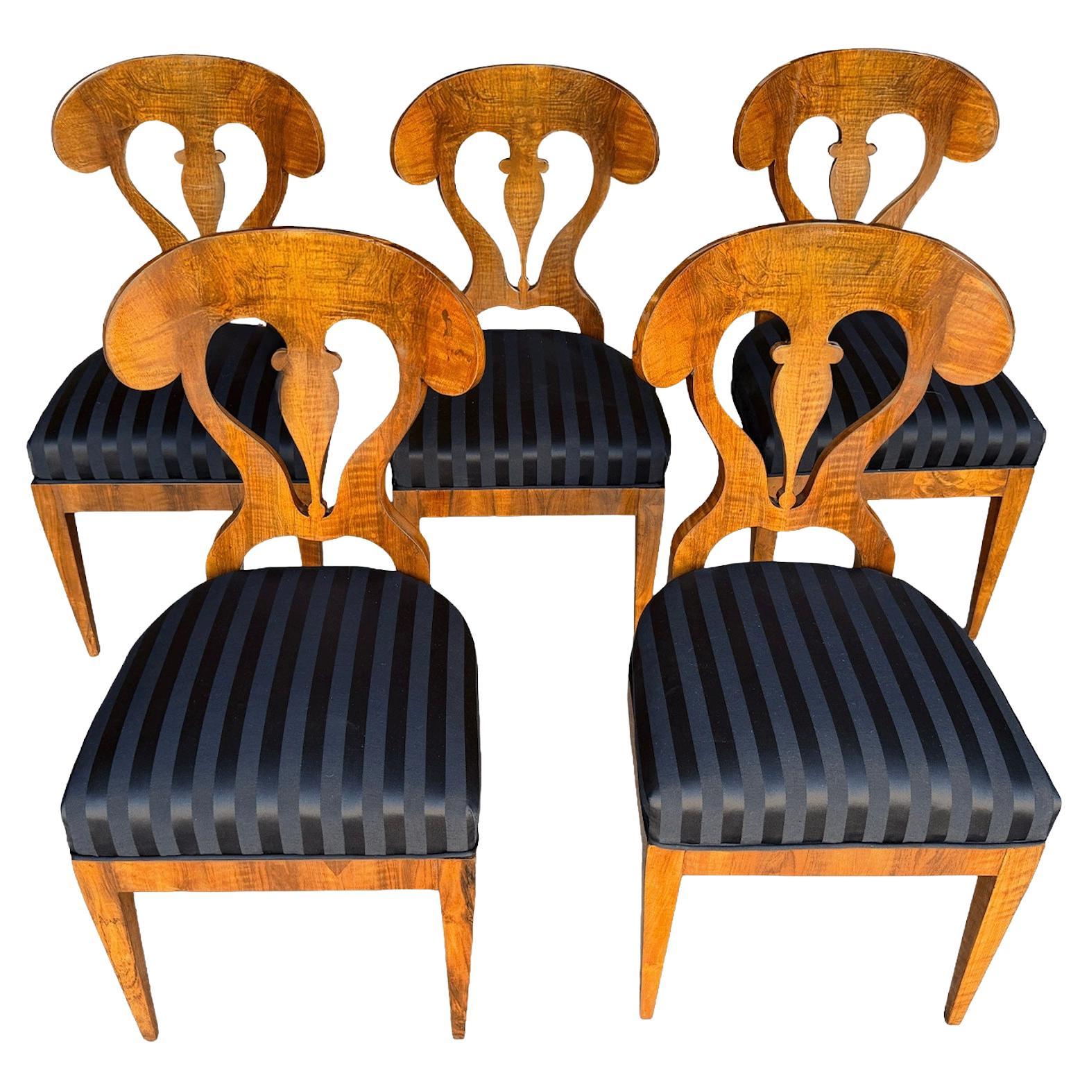 Set of Five Handcrafted Biedermeier Dining Chairs, Walnut, Circa 1830 For Sale