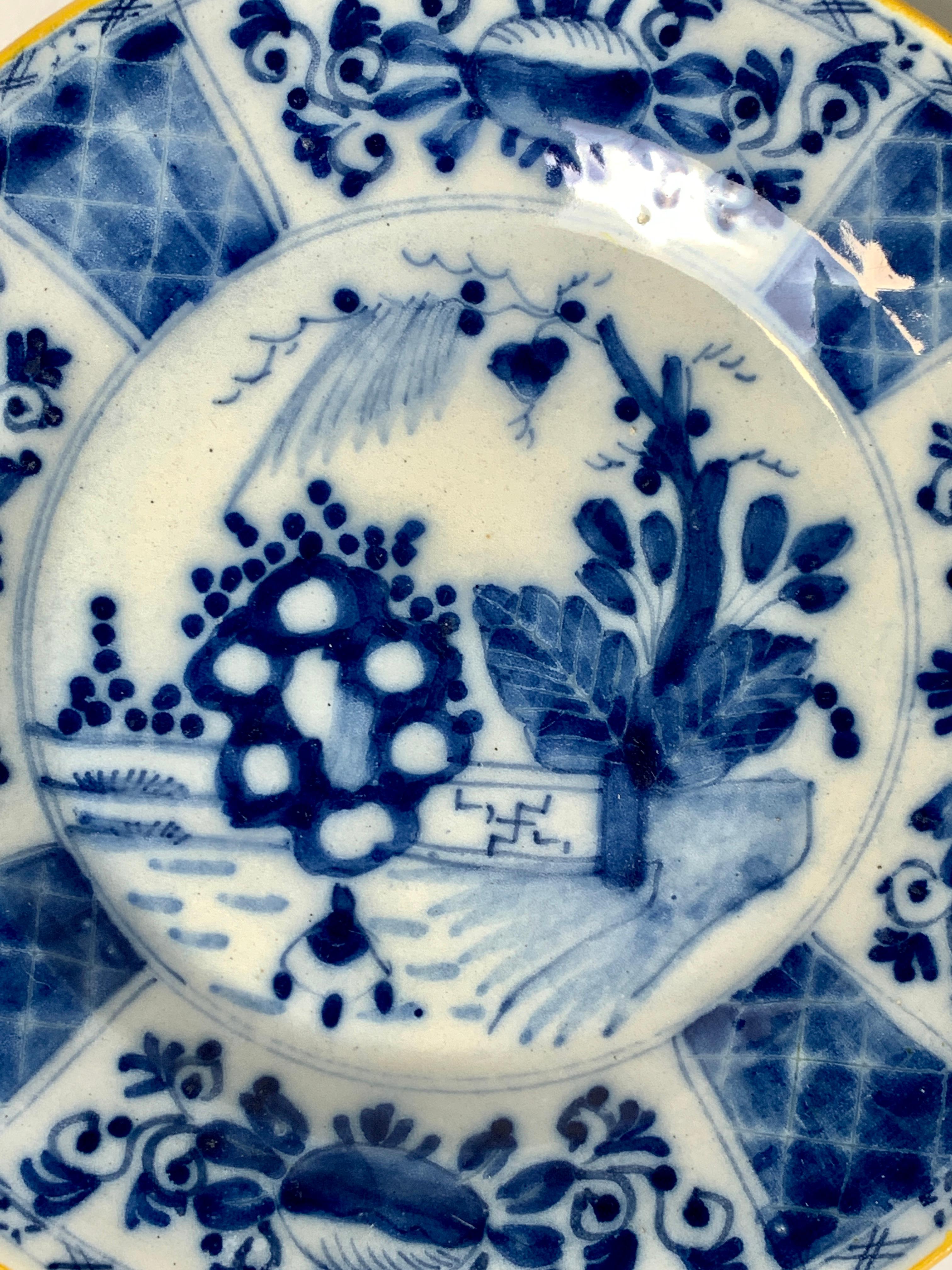 Set of Five Blue and White Delft Dishes Hand-Painted 18th Century Circa 1780 In Excellent Condition In Katonah, NY