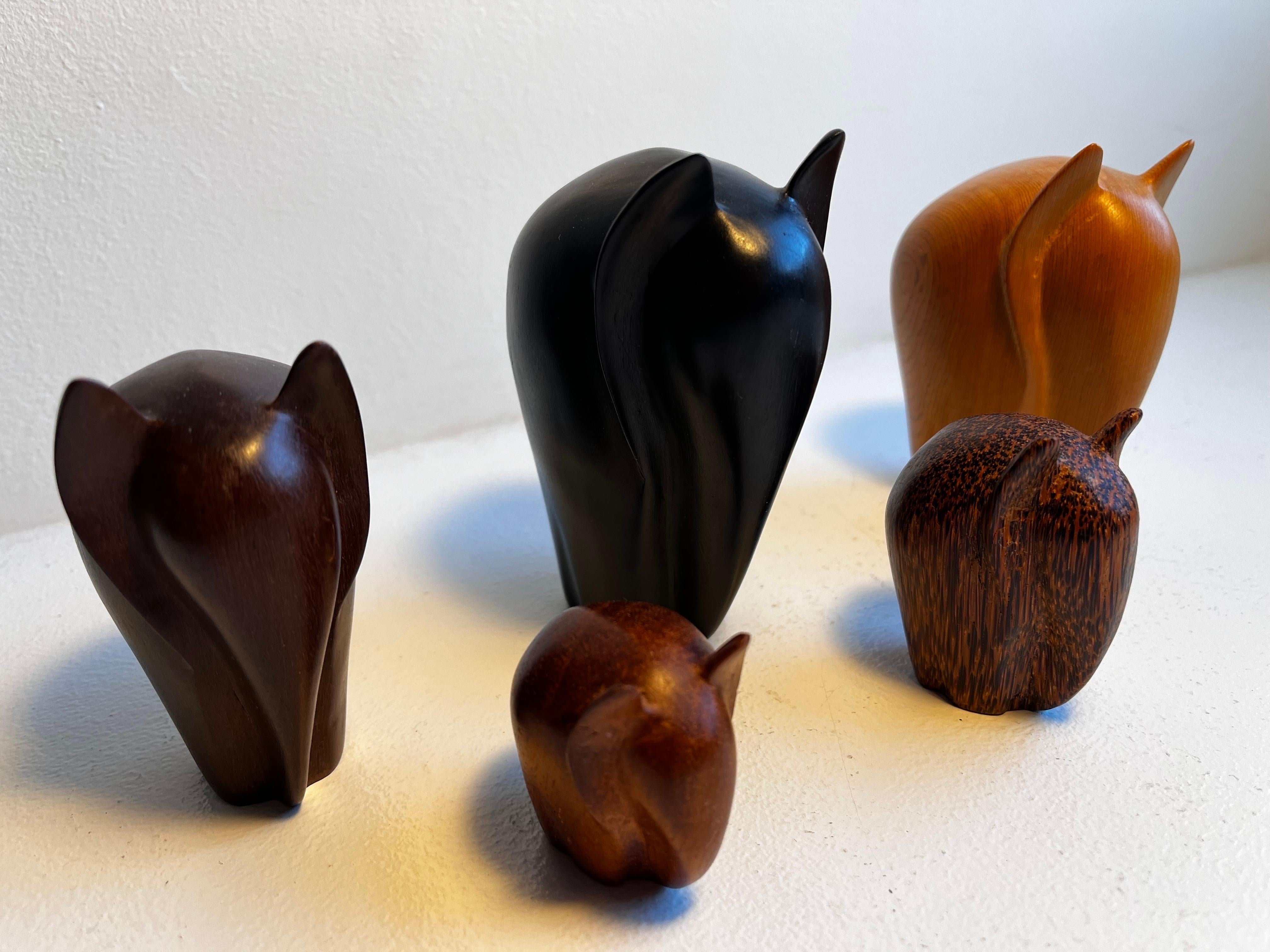 Set of five carved modernist Elephants in a mix of woods For Sale 5