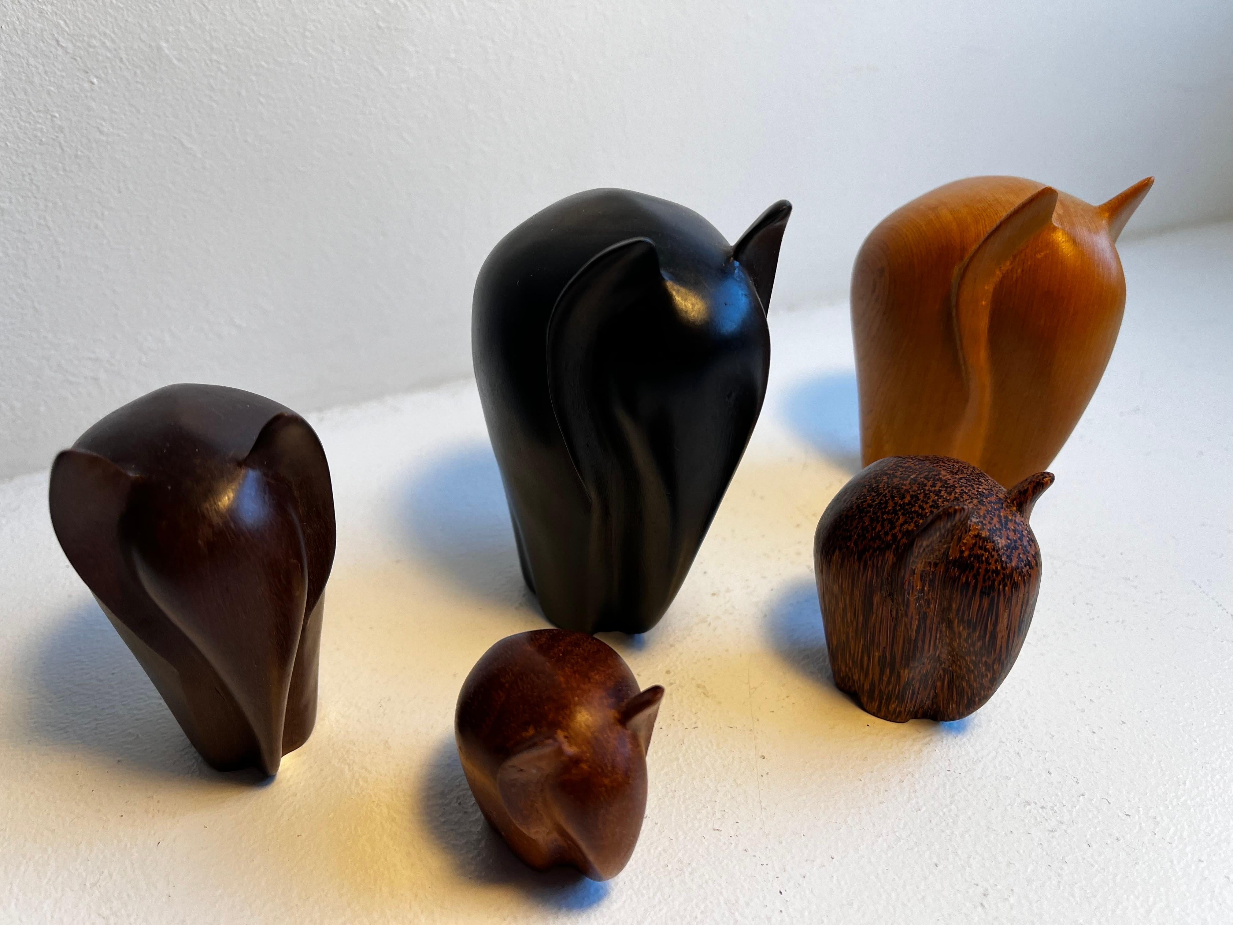 Set of five carved modernist Elephants in a mix of woods For Sale 8