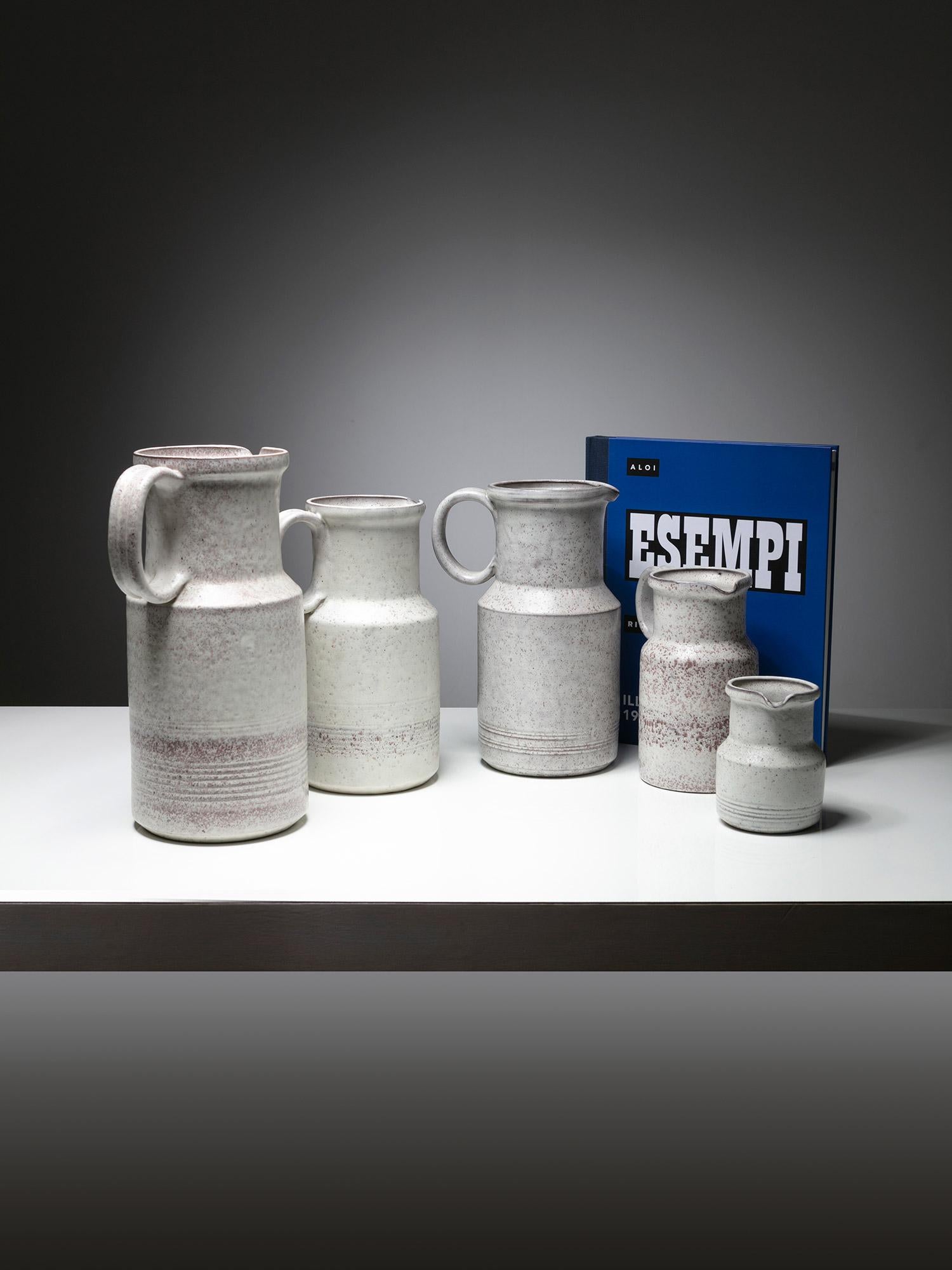 Set di cinque brocche in ceramica di Alessio Tasca, Italia, anni '70 in vendita 3