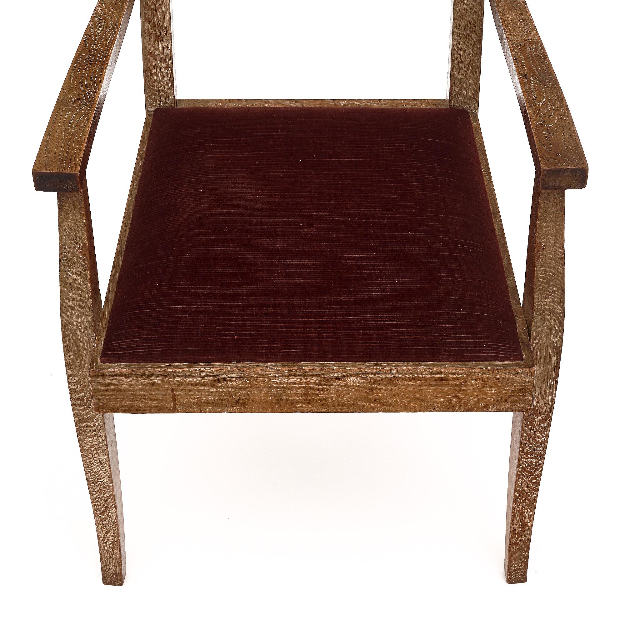 Tissu d'ameublement Ensemble de cinq fauteuils cérusés en vente