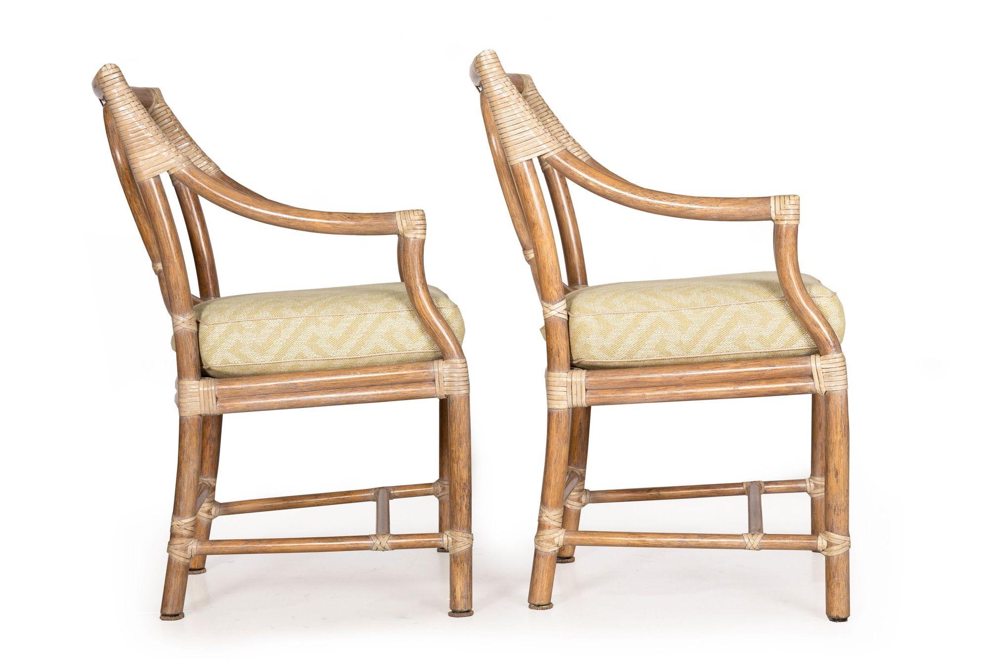 Ensemble de cinq chaises de salle à manger en rotin cérusé avec table en bambou de McGuire en vente 9