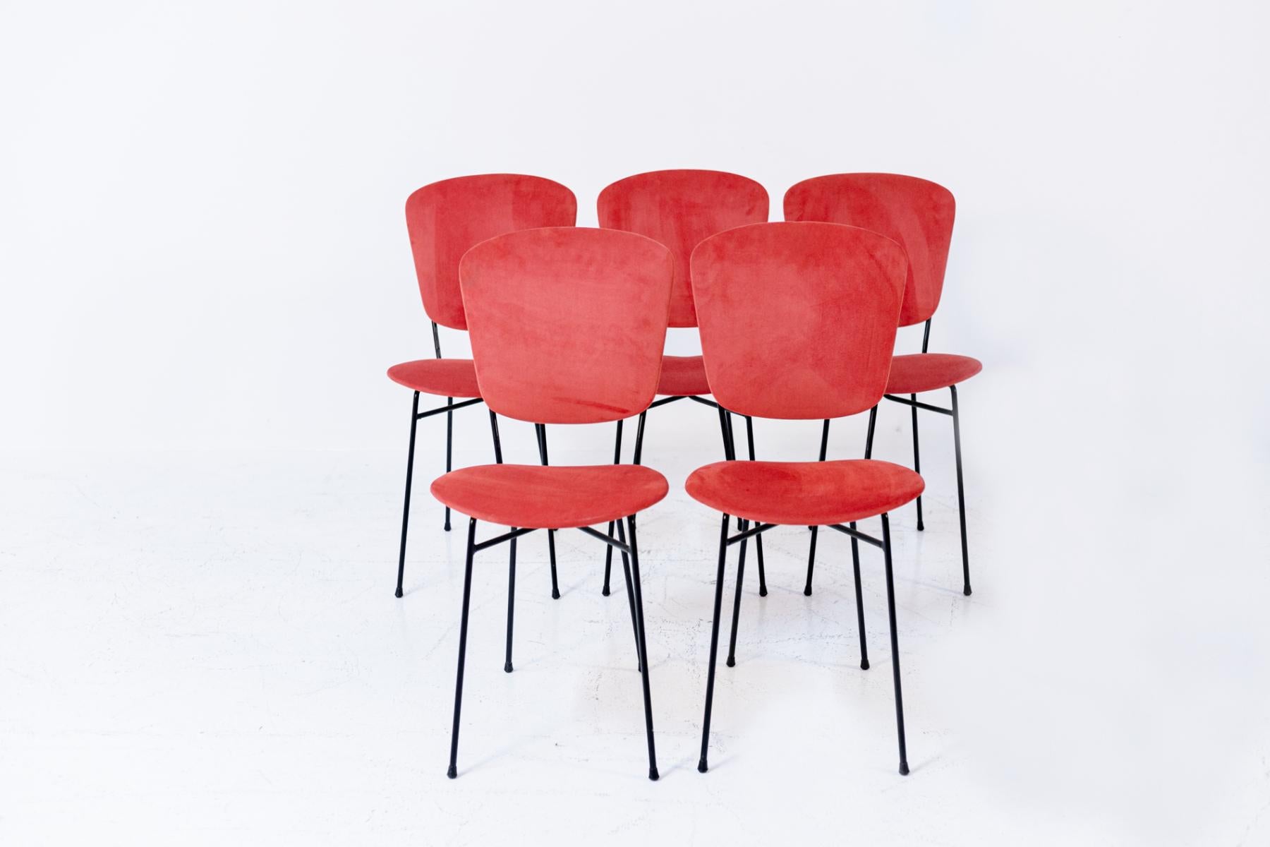 Set of Five Chairs Produced by Doro Cuneo in Iron and Red Cotton 3