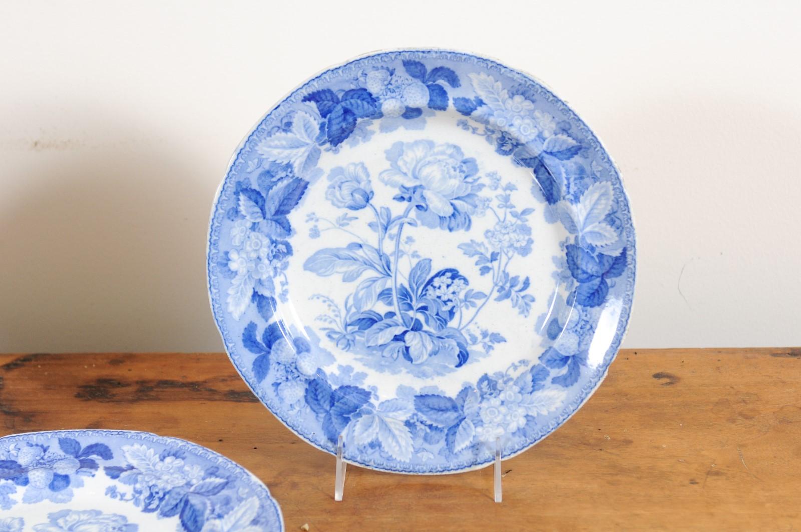 Five English 19th Century Blue and White Porcelain Plates with Floral Pattern 3