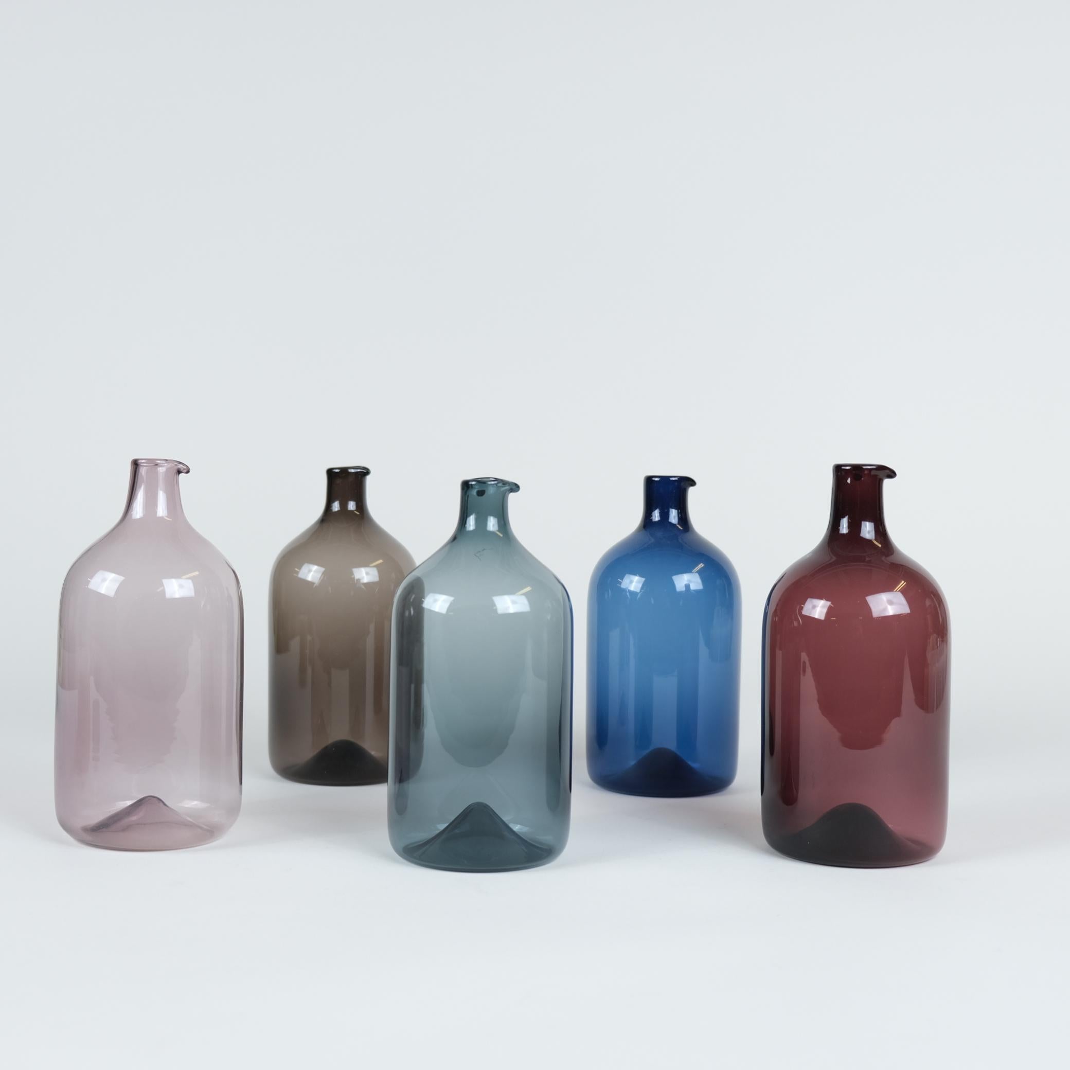 Scandinavian Modern Set of Five Colourful Timo Sarpaneva Bird Bottles for Iittala 1950s For Sale