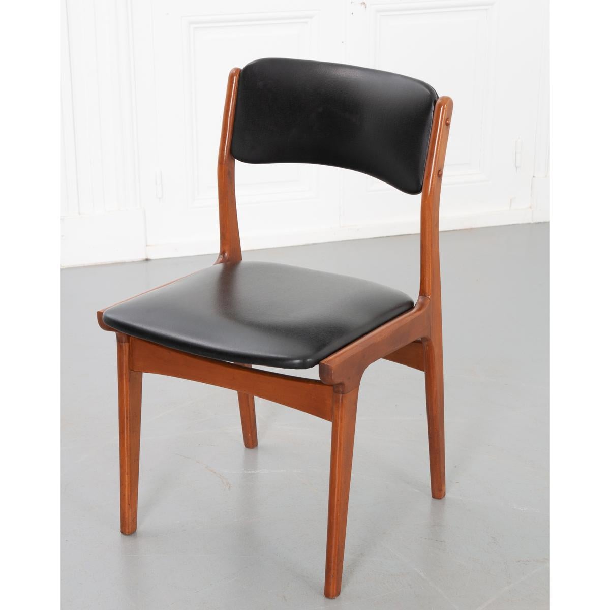 Set of Five Danish Mid-Century Modern Chairs 2