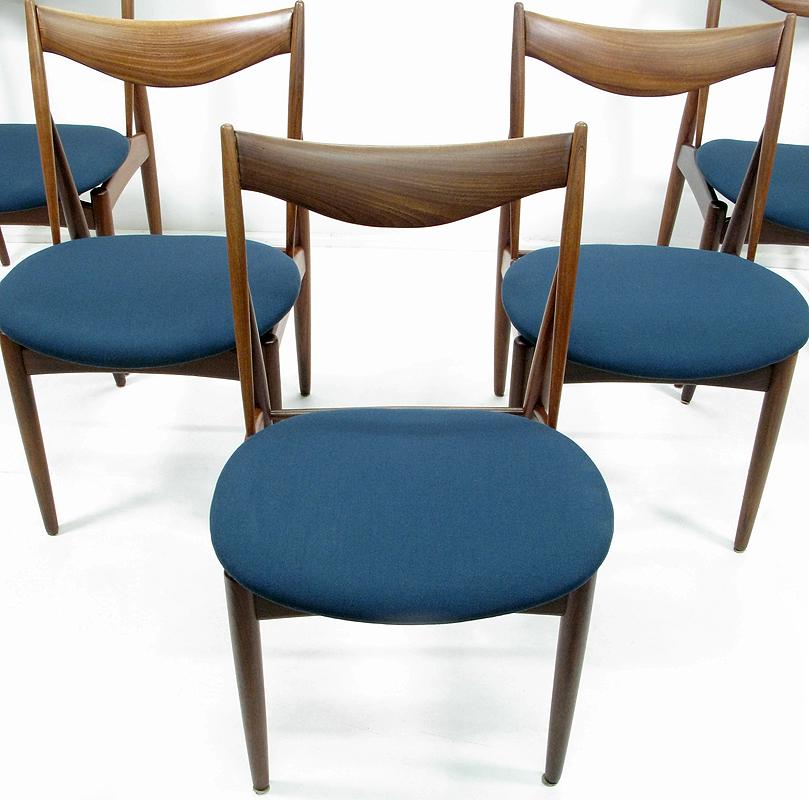 Set of Five Danish Walnut Dining Chairs by Kurt Ostervig 1