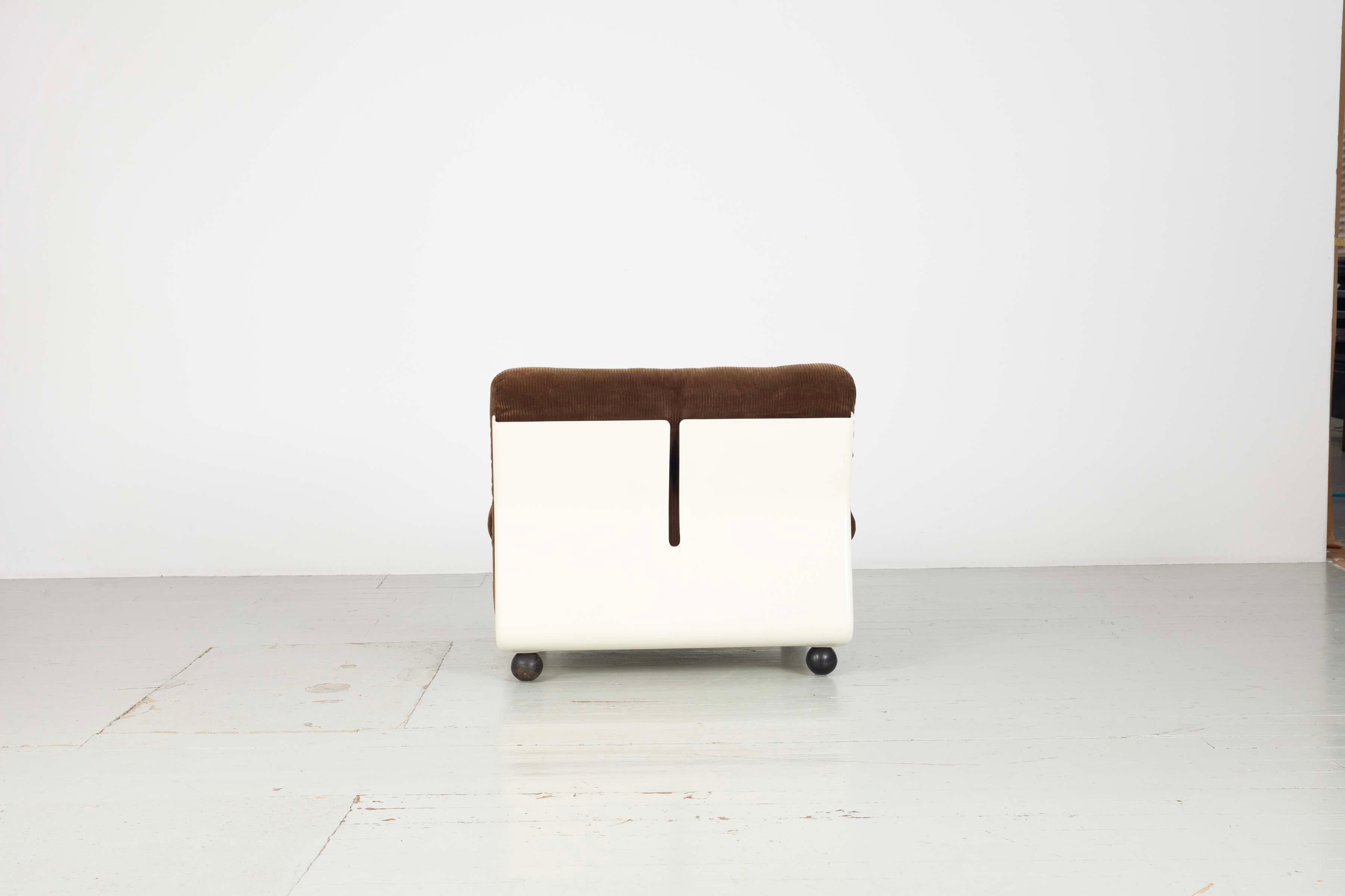 Tissu Set of five dark brown modular sofa elements, by Mario Bellini for C&B Italia. en vente