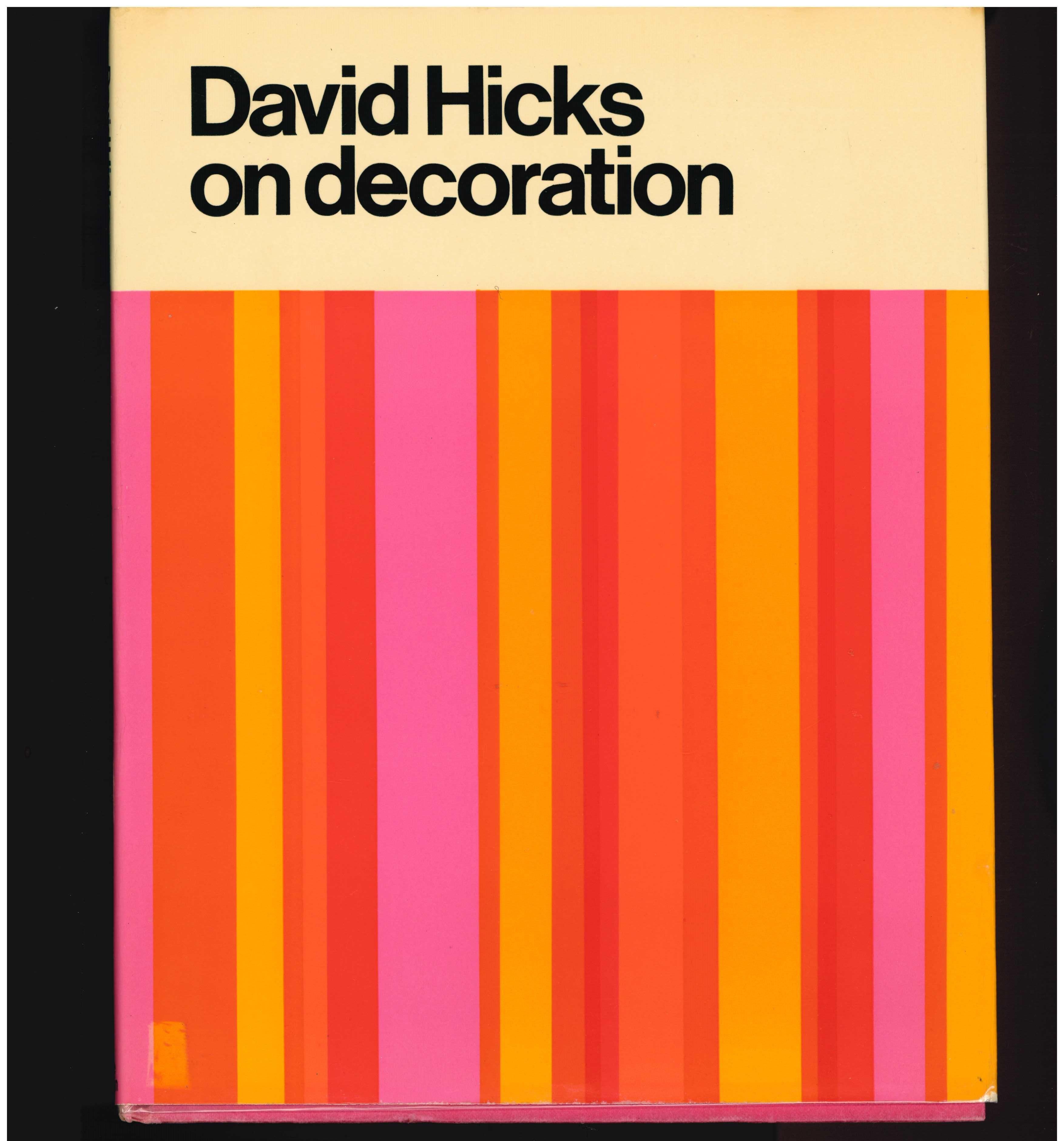 20ième siècle Ensemble de cinq livres de David Hicks sur le design en vente