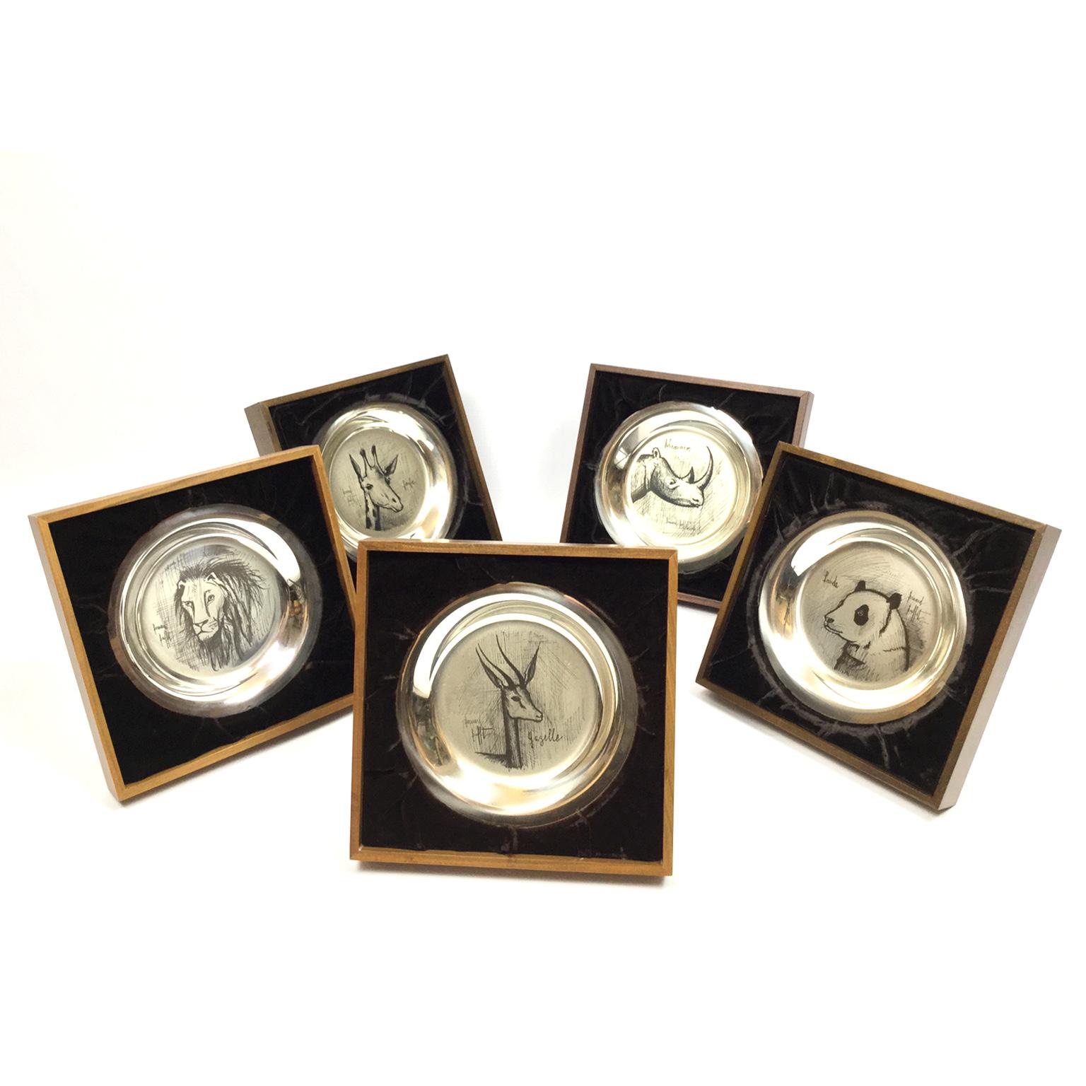 Set of Five Engraved English Silver Decorative Plates by Bernard Buffet For Sale 1