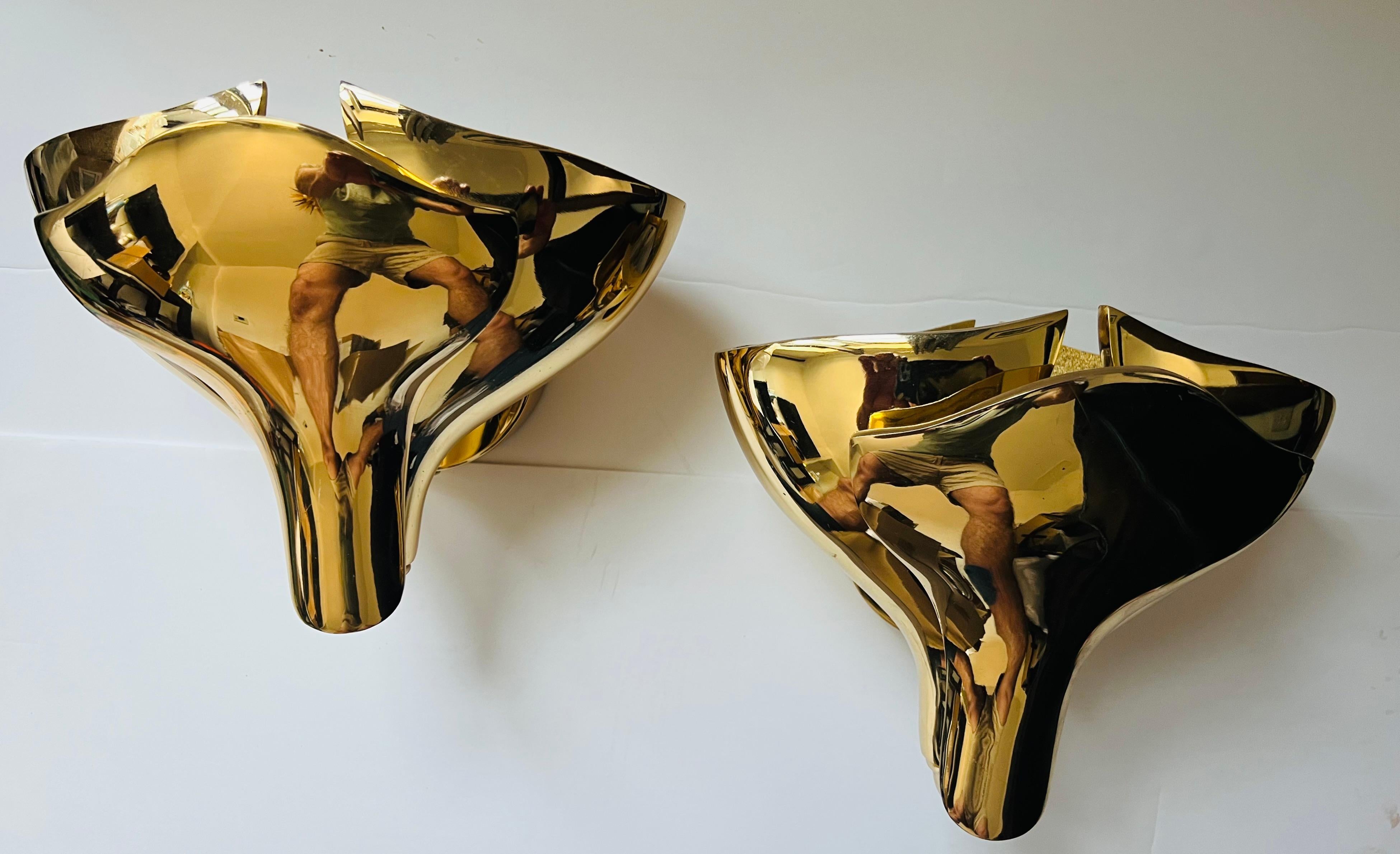 Set von fünf italienischen Wandleuchten aus polierter Bronze von Fratelli Martini aus dem Jahr 1980 im Angebot 4