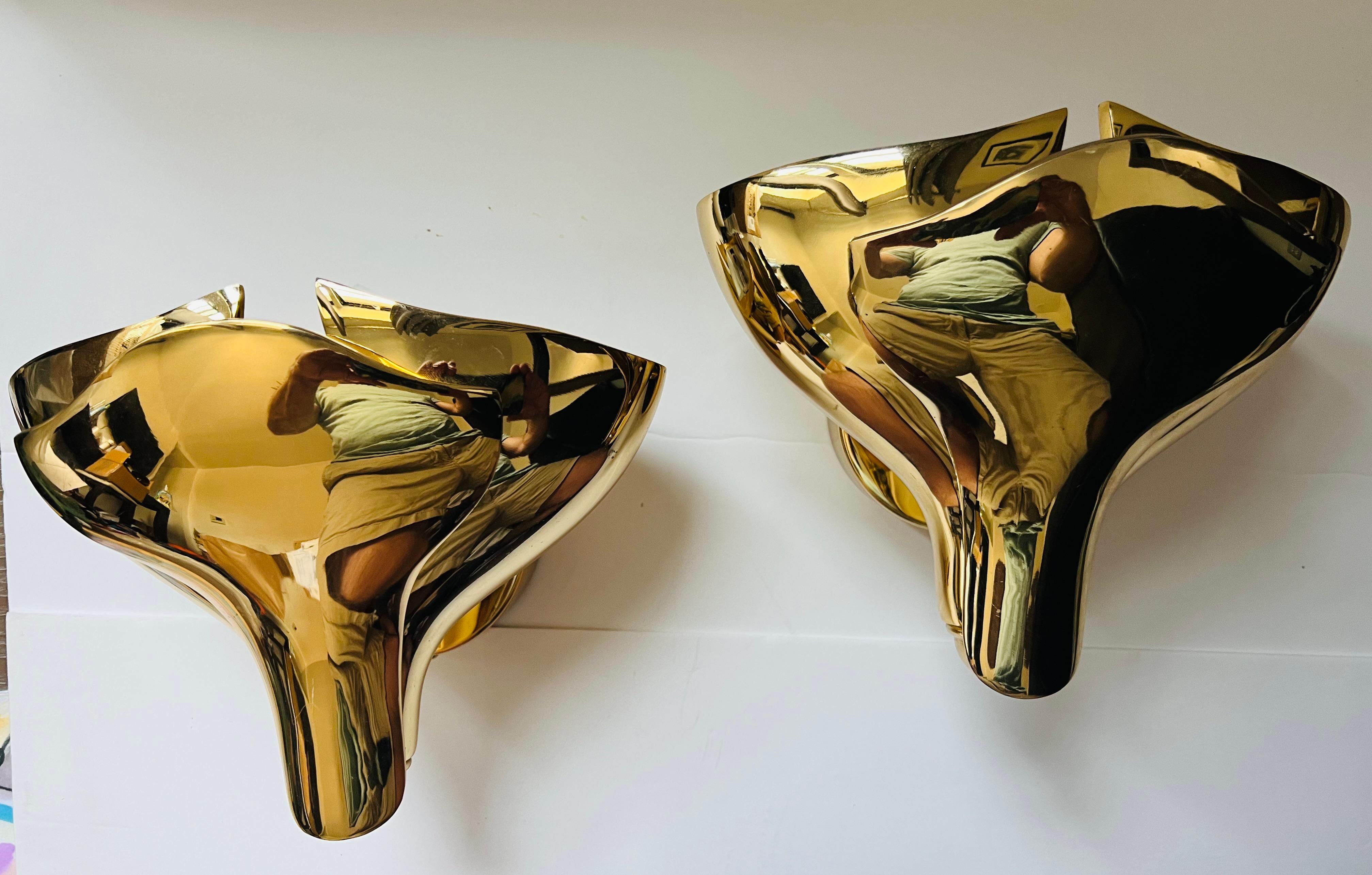 Set von fünf italienischen Wandleuchten aus polierter Bronze von Fratelli Martini aus dem Jahr 1980 im Angebot 9