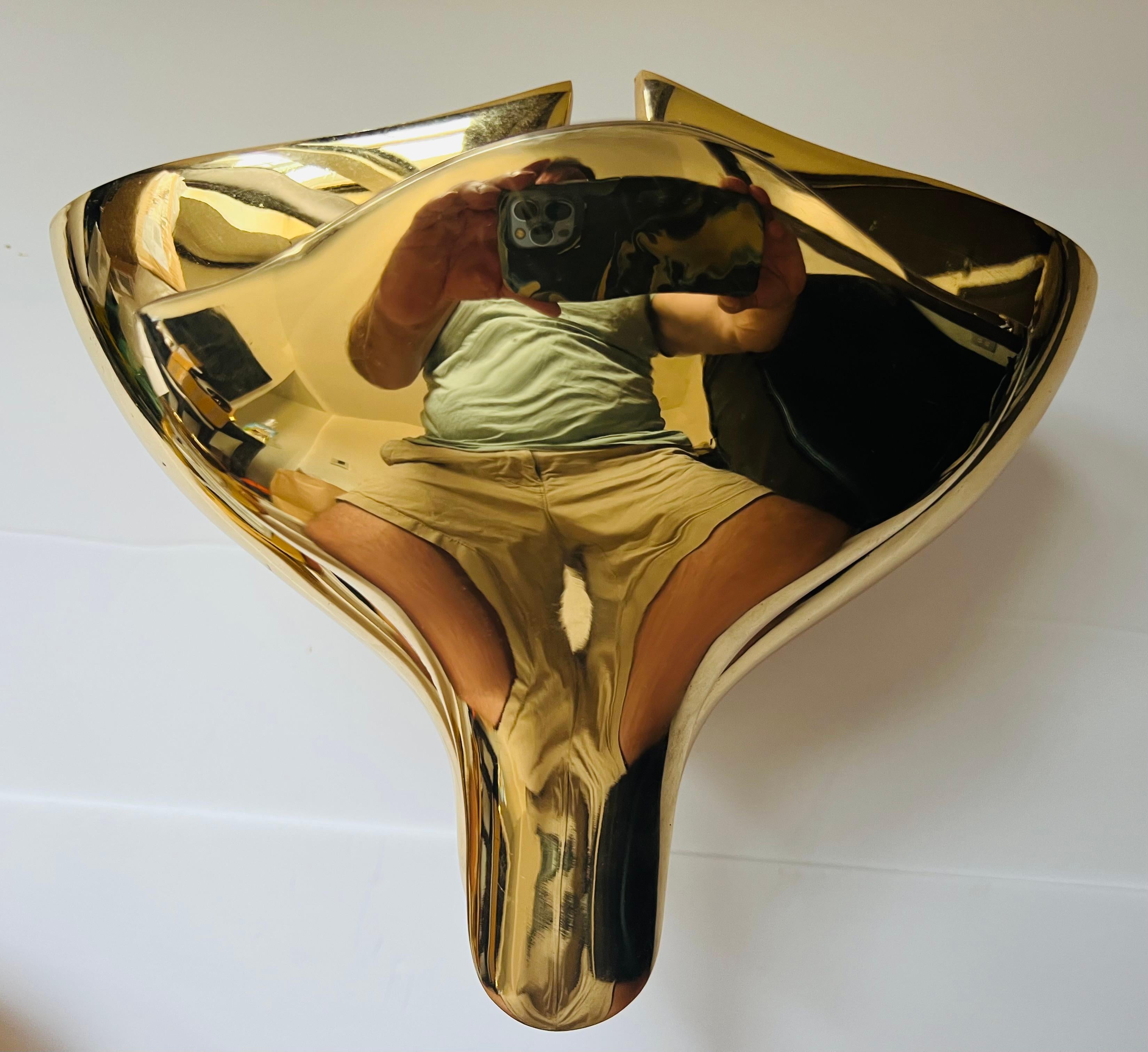 Set von fünf italienischen Wandleuchten aus polierter Bronze von Fratelli Martini aus dem Jahr 1980 im Zustand „Hervorragend“ im Angebot in New York, NY