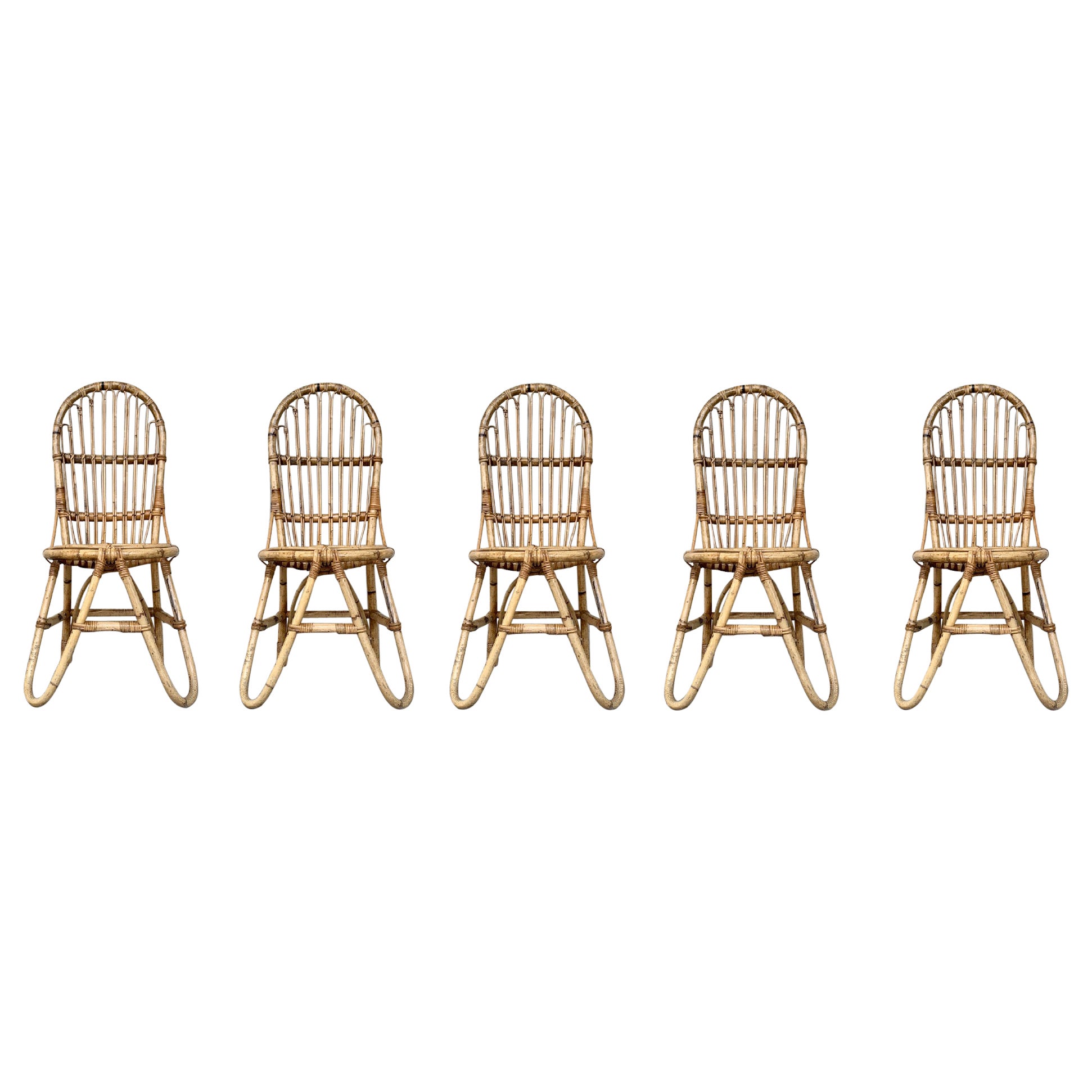 Ensemble de cinq pièces françaises en bambou et rotin français  Chaises de salle à manger sculpturales vers 1970