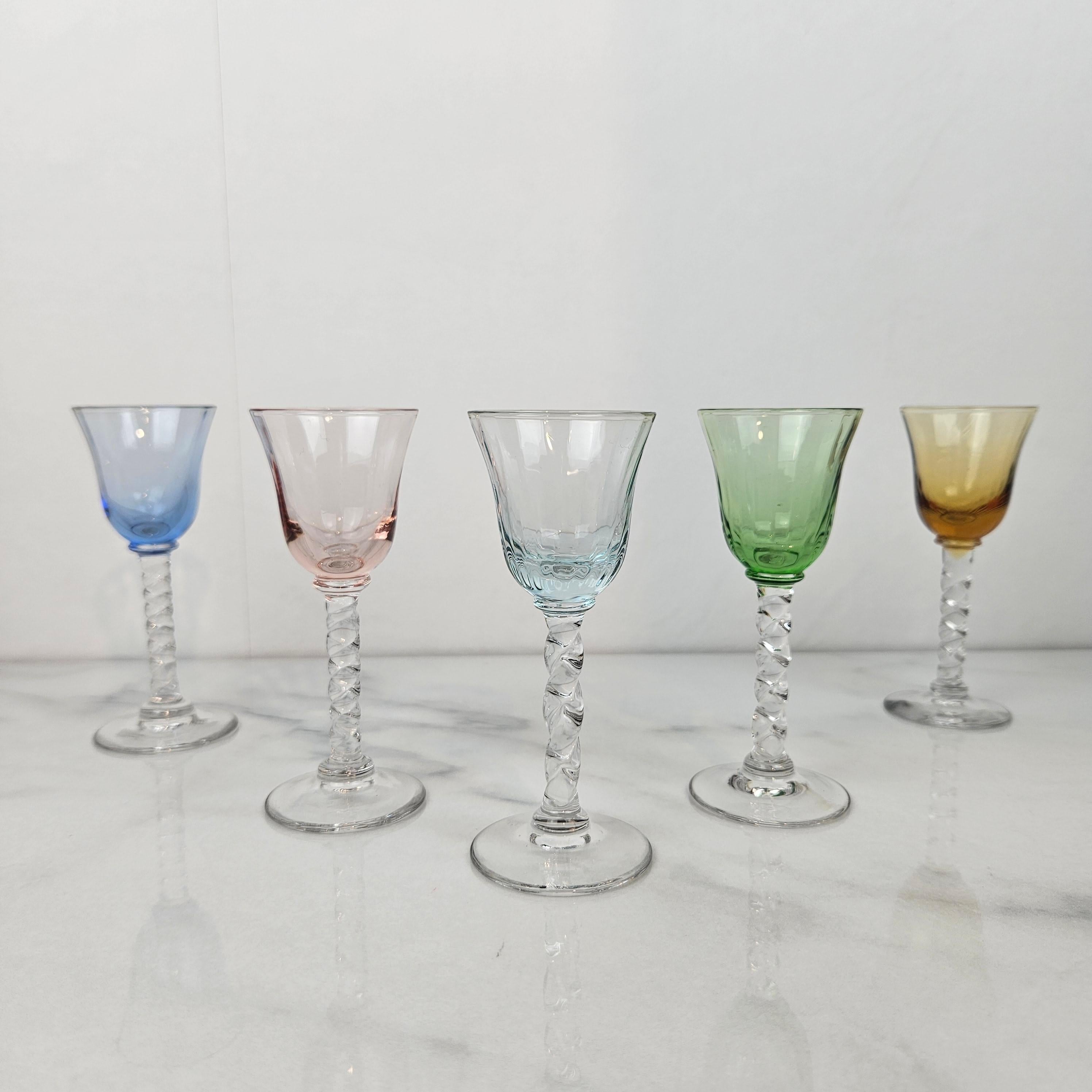 French Set of Five Hand-Blown Colored Cordial Glasses with Twisted Stem, circa 1930 For Sale
