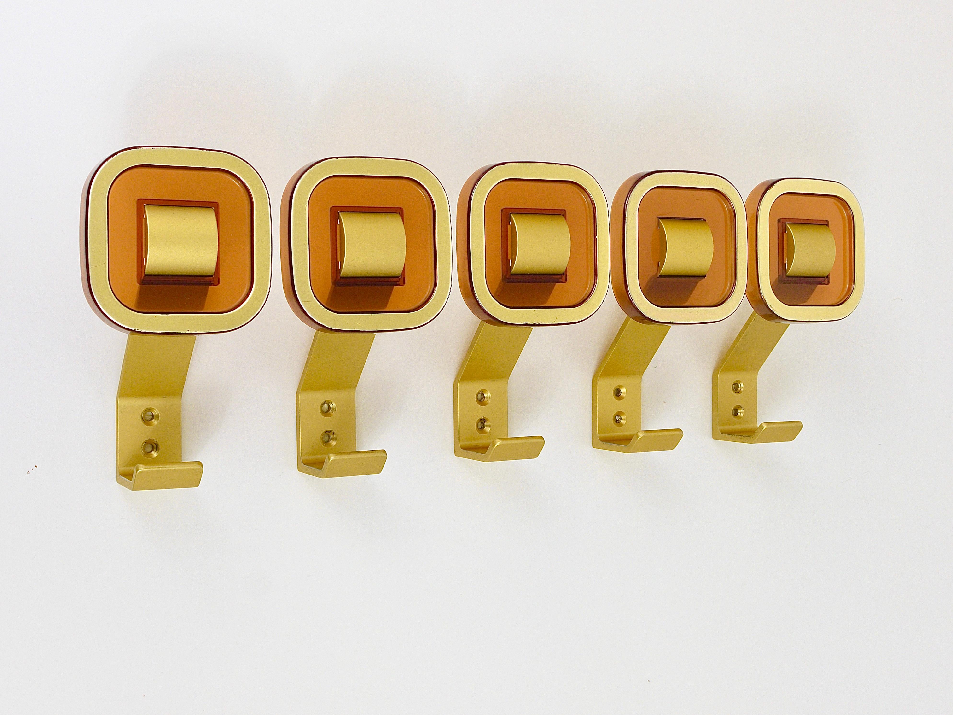 Set of Five Hollywood Regency Golden Wall Coat Hooks, Mid-Century Modern, 1970s 7