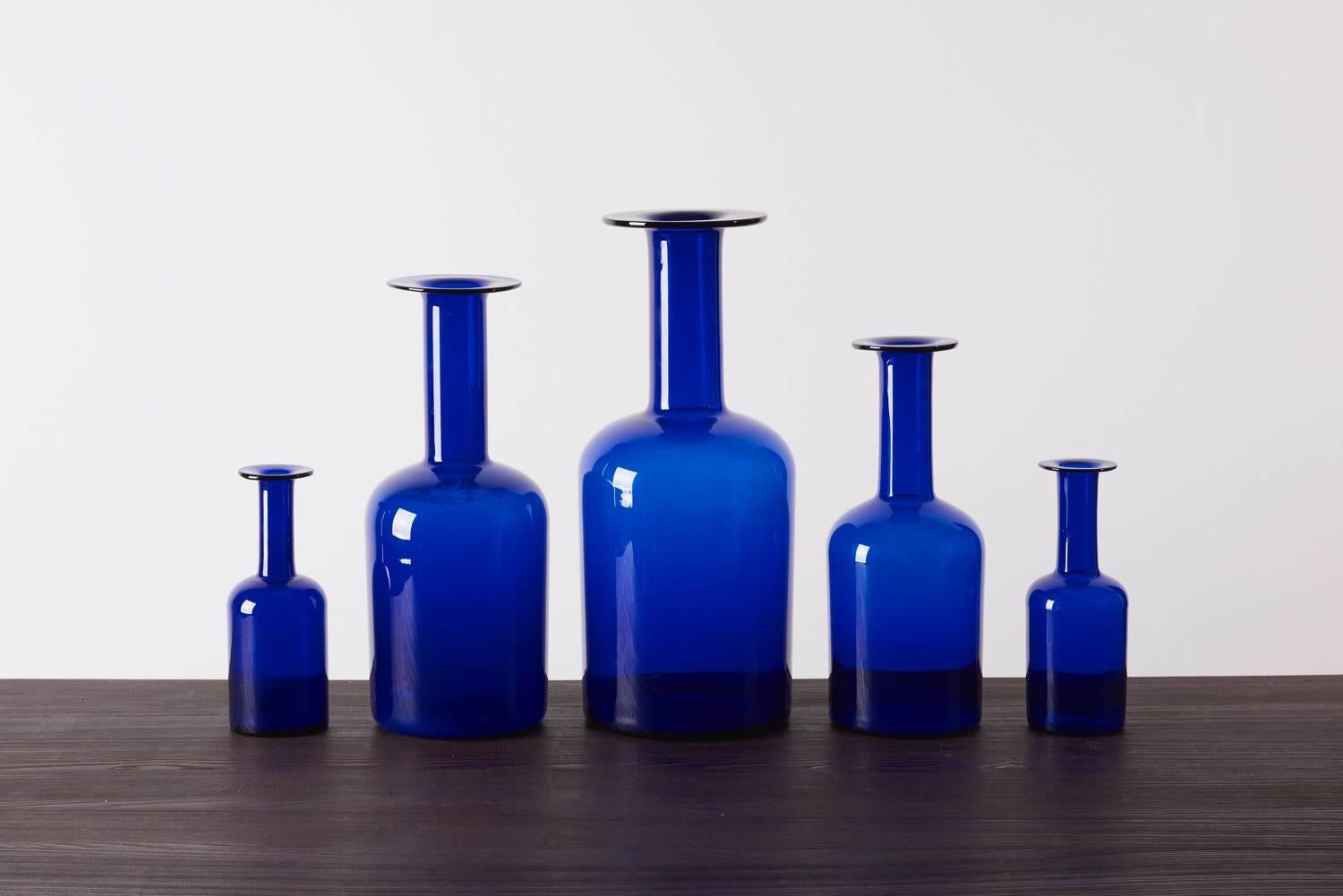 Set of Five Holmegaard Gulv Vases by Otto Brauer in Blue In Excellent Condition In Berlin, DE