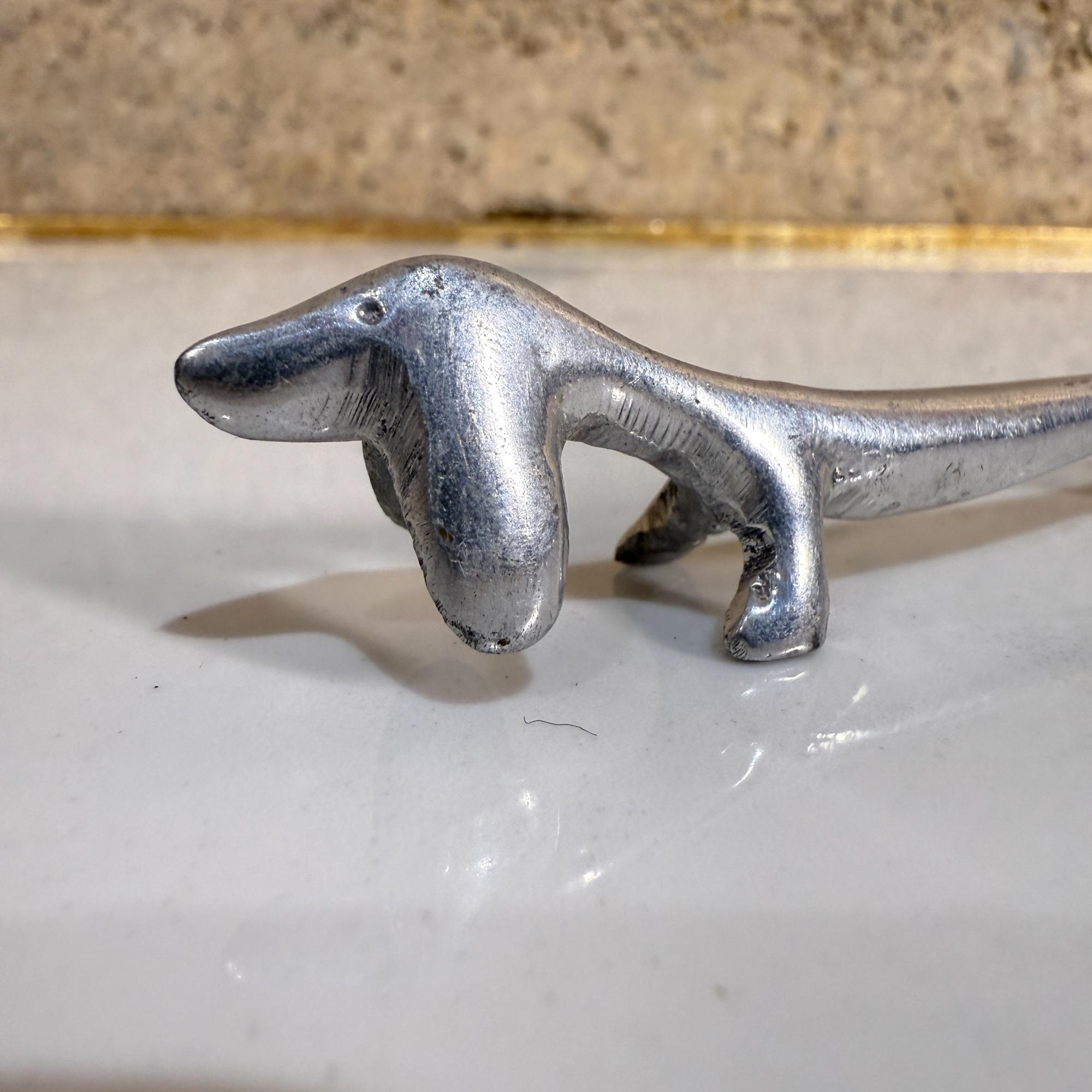Aluminium Set of Five Italian Vintage Silver-Plated Dachshund Dog Knife Rest Mid-Century (Repose-couteau en forme de teckel) en vente